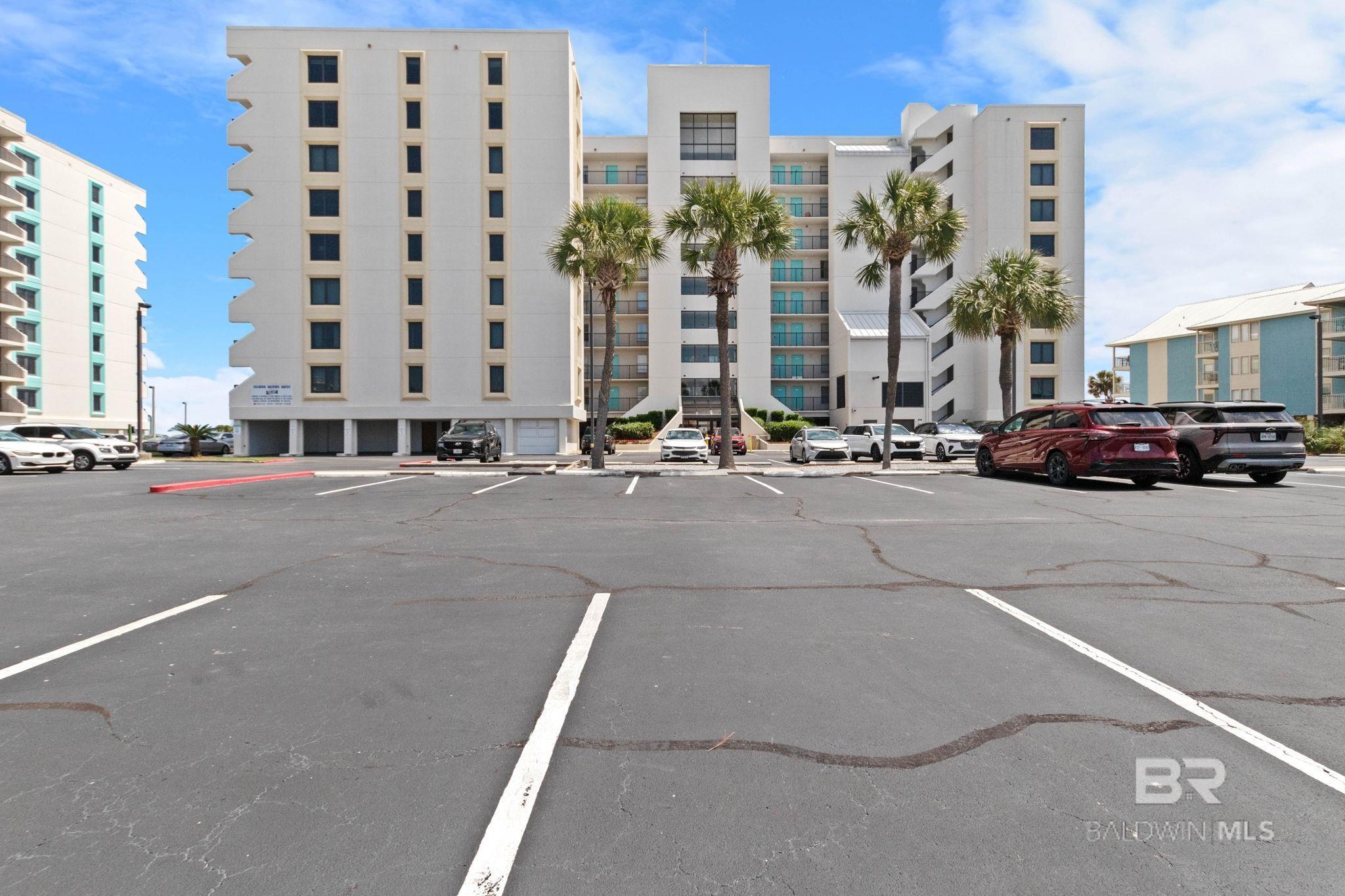 Gulf Shores Condos from $600,000-$1,000,000