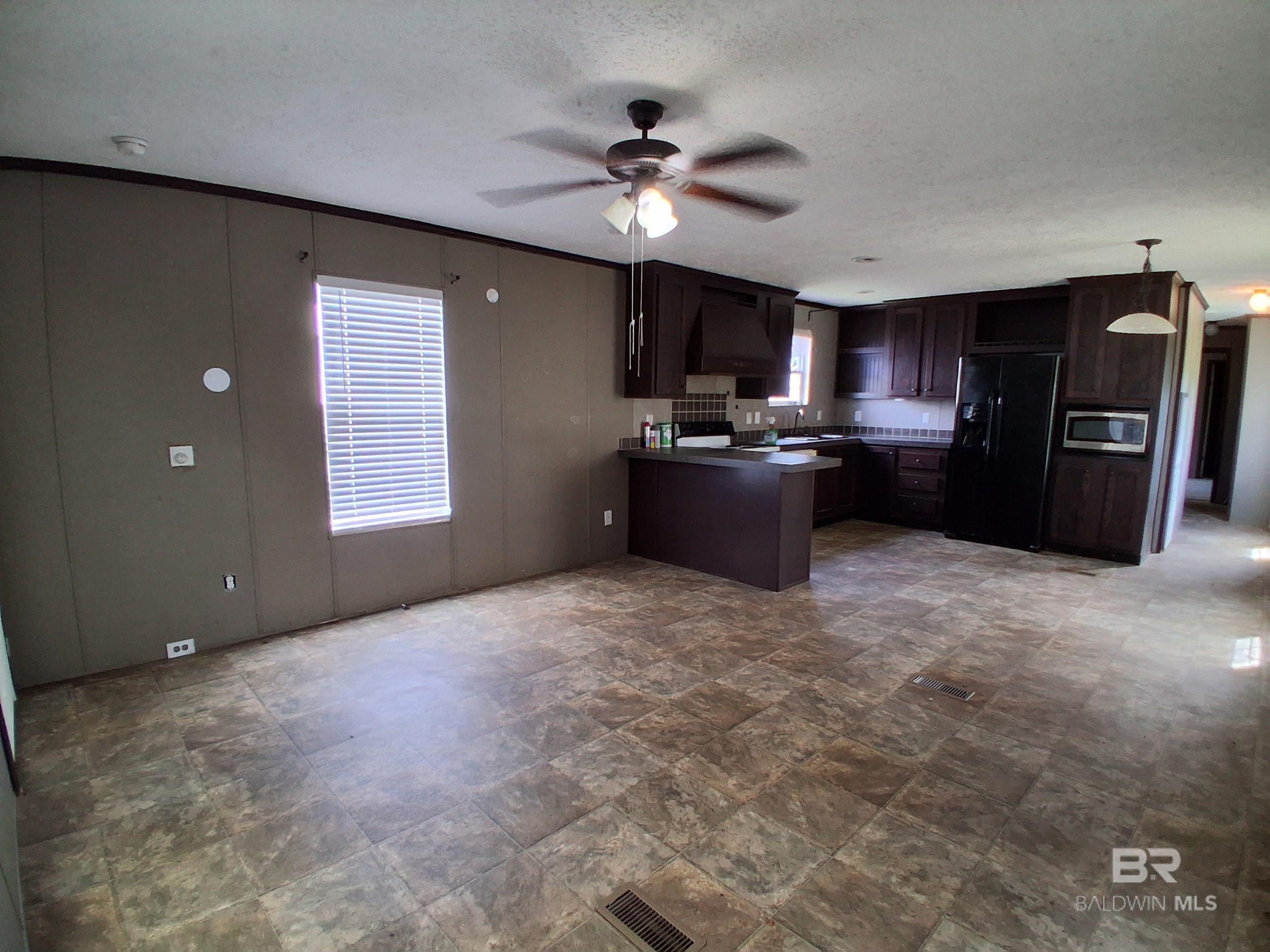 396912 | Photo 2
