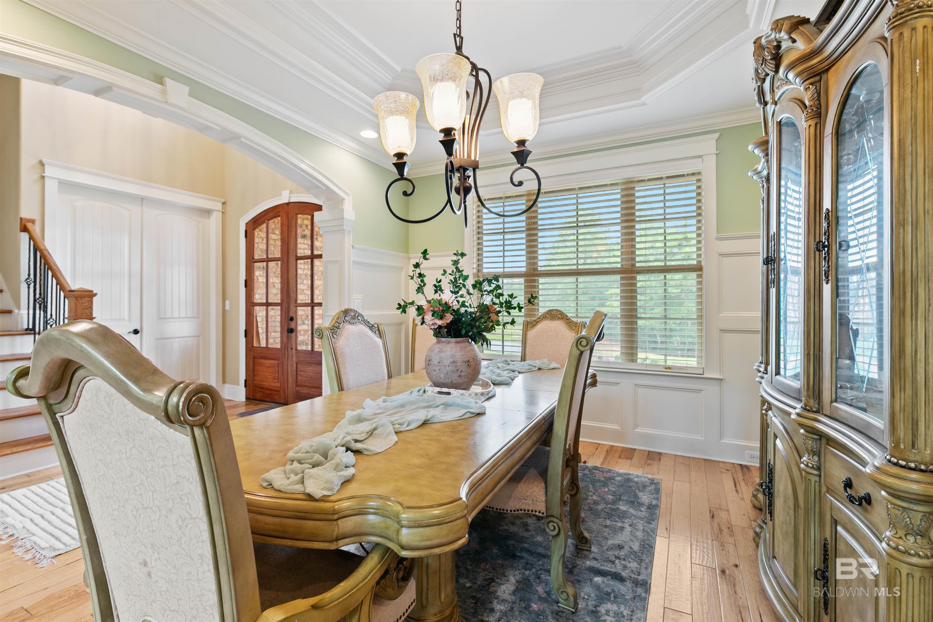 https://zimg.paragon.ice.com/ParagonImages/Property/PG/BCAR/396927/18/0/0/aaf800e347de2a94573066445f2ec38a/7/246e54ce6b4ebd8da000692c3e27dad3/396927-b8833304-68ee-44d5-a3db-4b6a59fb0911.JPG