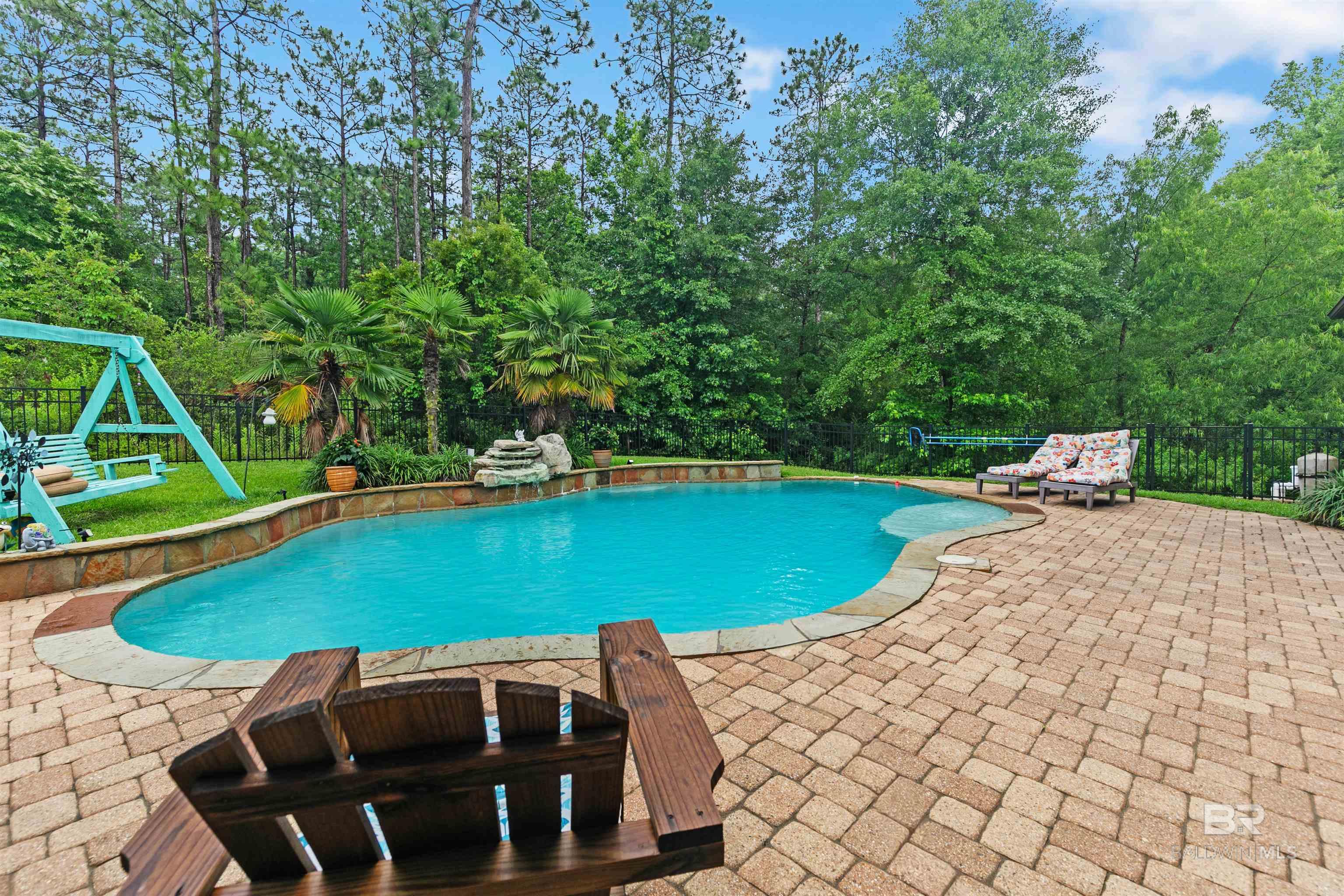 https://zimg.paragon.ice.com/ParagonImages/Property/PG/BCAR/396927/76/0/0/40f338205e0049a92db21231ce821cd4/7/246e54ce6b4ebd8da000692c3e27dad3/396927-89971366-be9d-4c97-9bf2-fc8d4ce3fffa.JPG