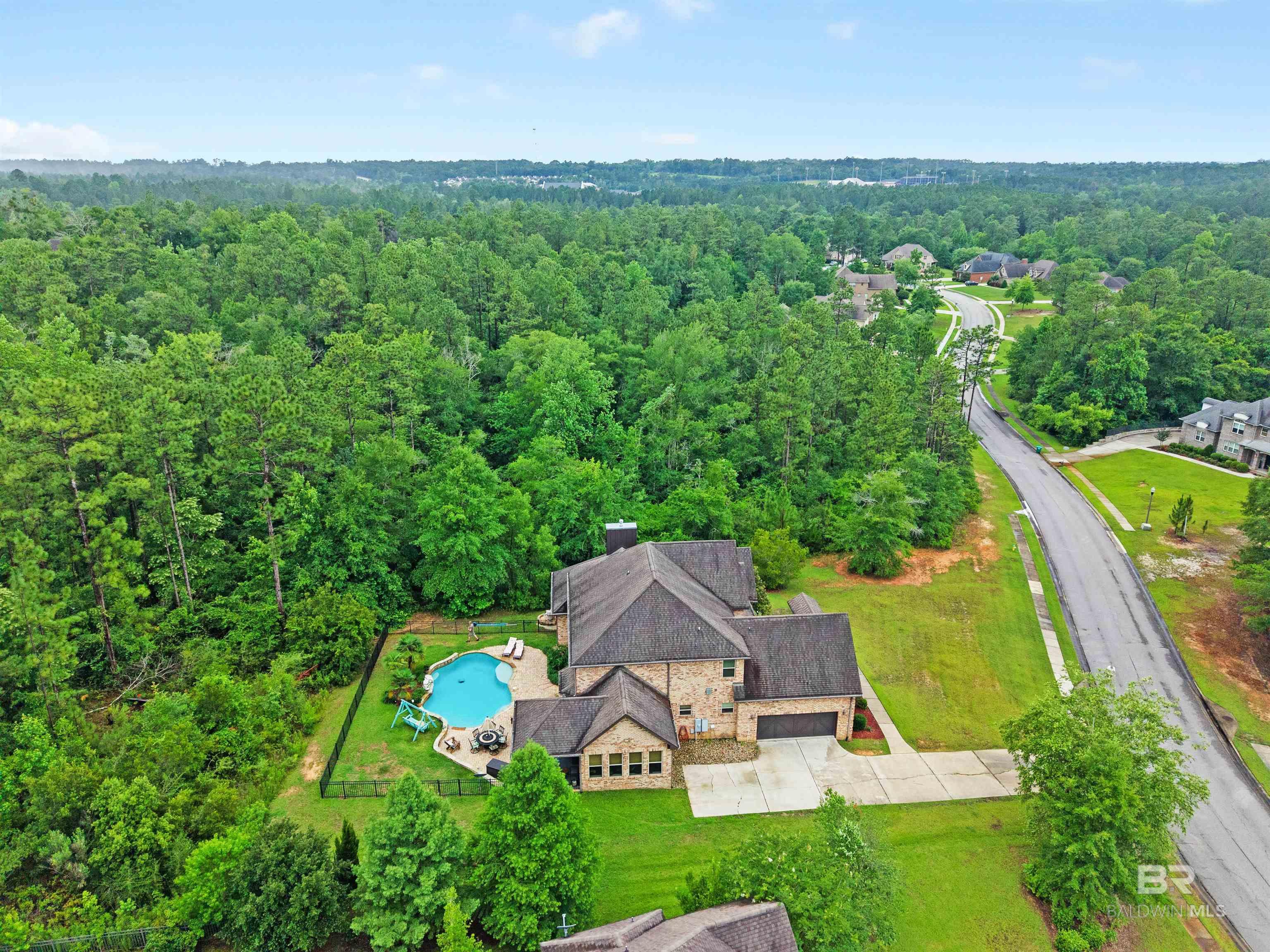 https://zimg.paragon.ice.com/ParagonImages/Property/PG/BCAR/396927/86/0/0/ecf333a07467669394a42fa8a2b51135/7/246e54ce6b4ebd8da000692c3e27dad3/396927-8811161f-ac3d-46ca-a38f-0ee04f279336.JPG