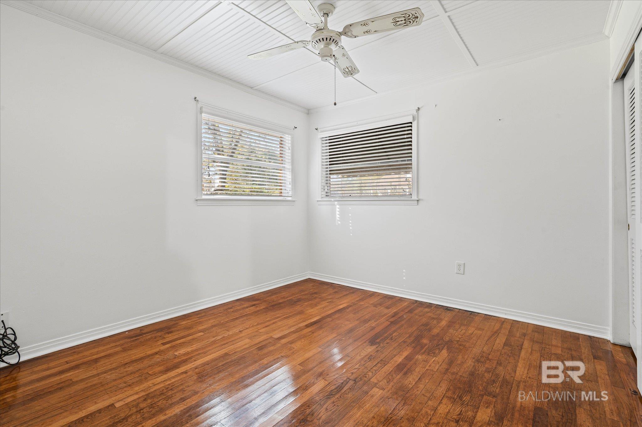 https://zimg.paragon.ice.com/ParagonImages/Property/PG/BCAR/396944/13/0/0/99075f3b41d4e04cb8a568d69d4b76c0/7/39e2d36125e35968c6ebfe9cc6e68fcb/396944-ecaf0f70-7318-4aa3-882f-0b2a8aaf514a.JPG