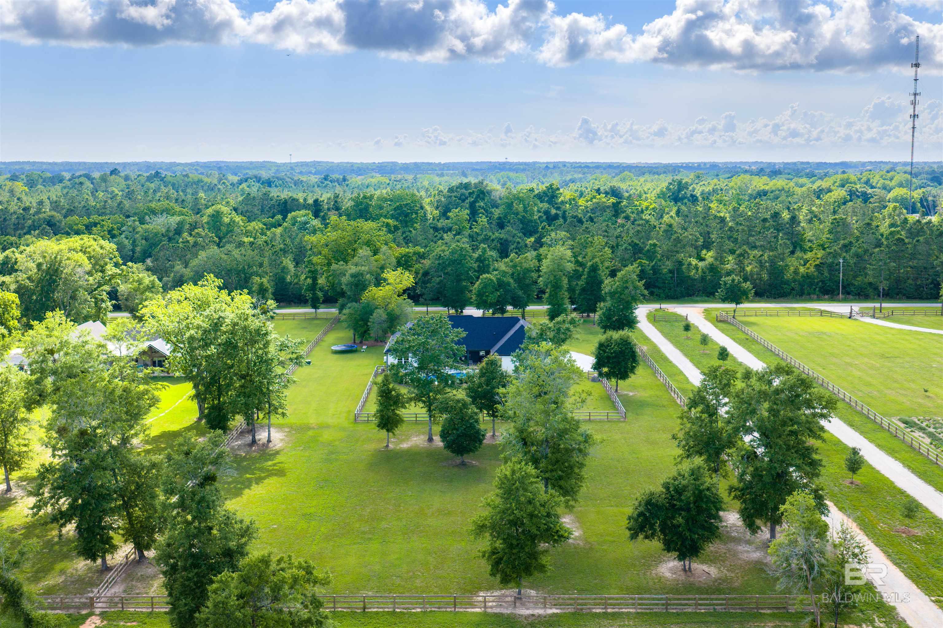 https://zimg.paragon.ice.com/ParagonImages/Property/PG/BCAR/396950/60/0/0/3c27ad9ca2f1a087169f63672fce06e9/7/02a09163fd79ba5daf9c4573bfcca5cc/396950-f6288bfb-47d4-44e7-8786-a838847efdca.JPG