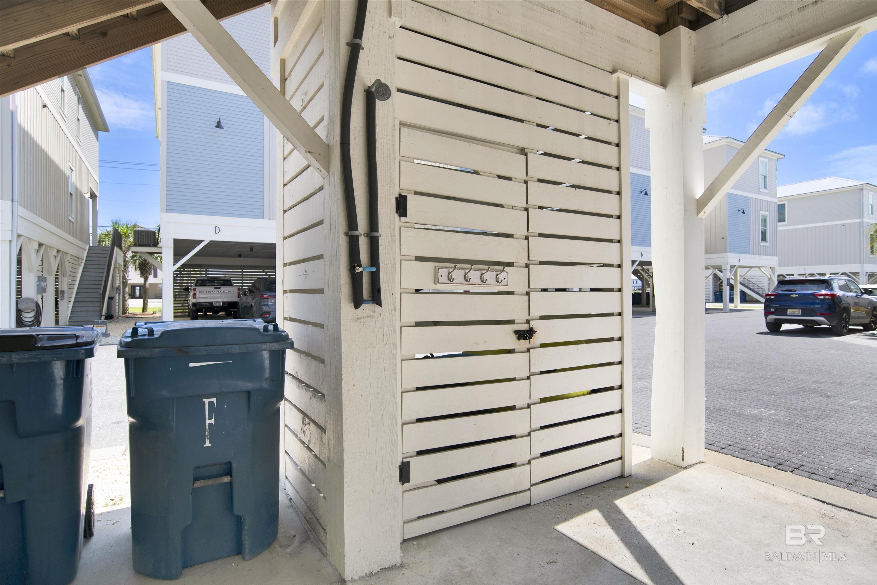 396951 | Photo 26