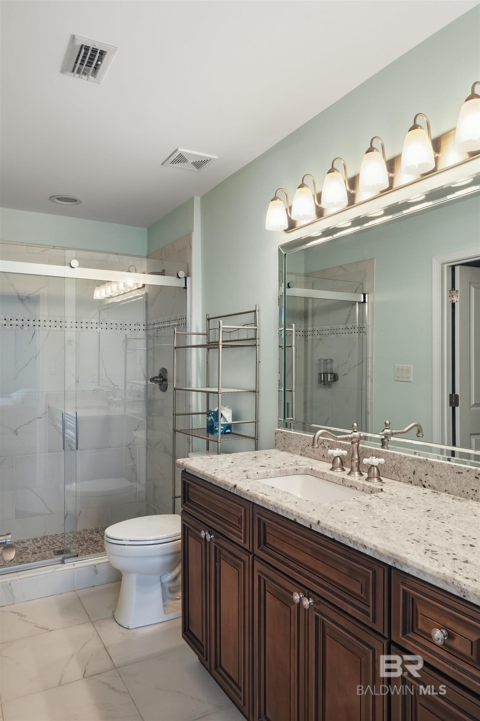 396957 | Photo 21