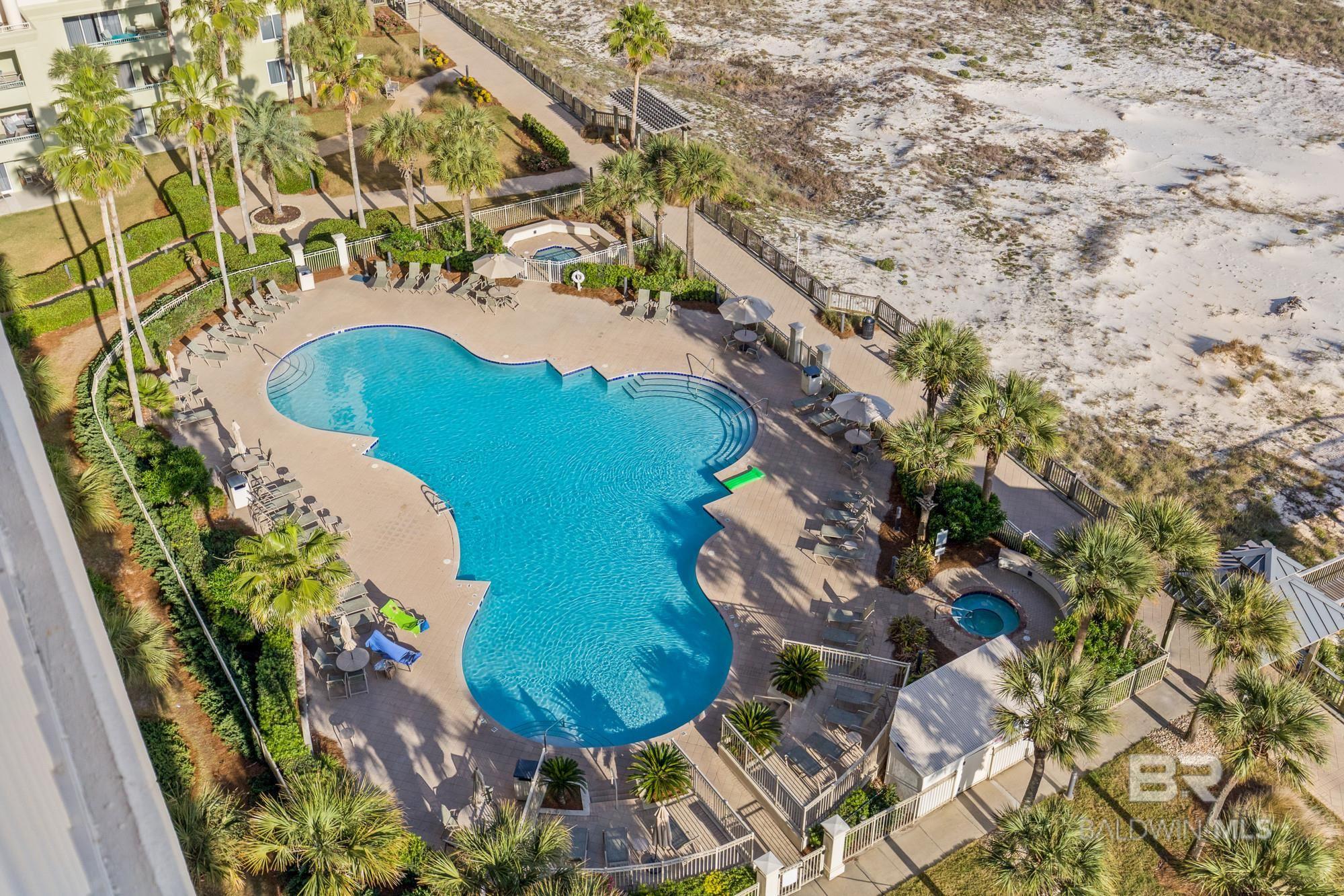 https://zimg.paragon.ice.com/ParagonImages/Property/PG/BCAR/396963/20/0/0/b05f773762020f4078e927fbe8d68f62/7/1653fe76d4627c623a89a6486f9d1652/396963-9f52d8b6-030c-4e8f-9b0a-87d67a24a0e1.JPG