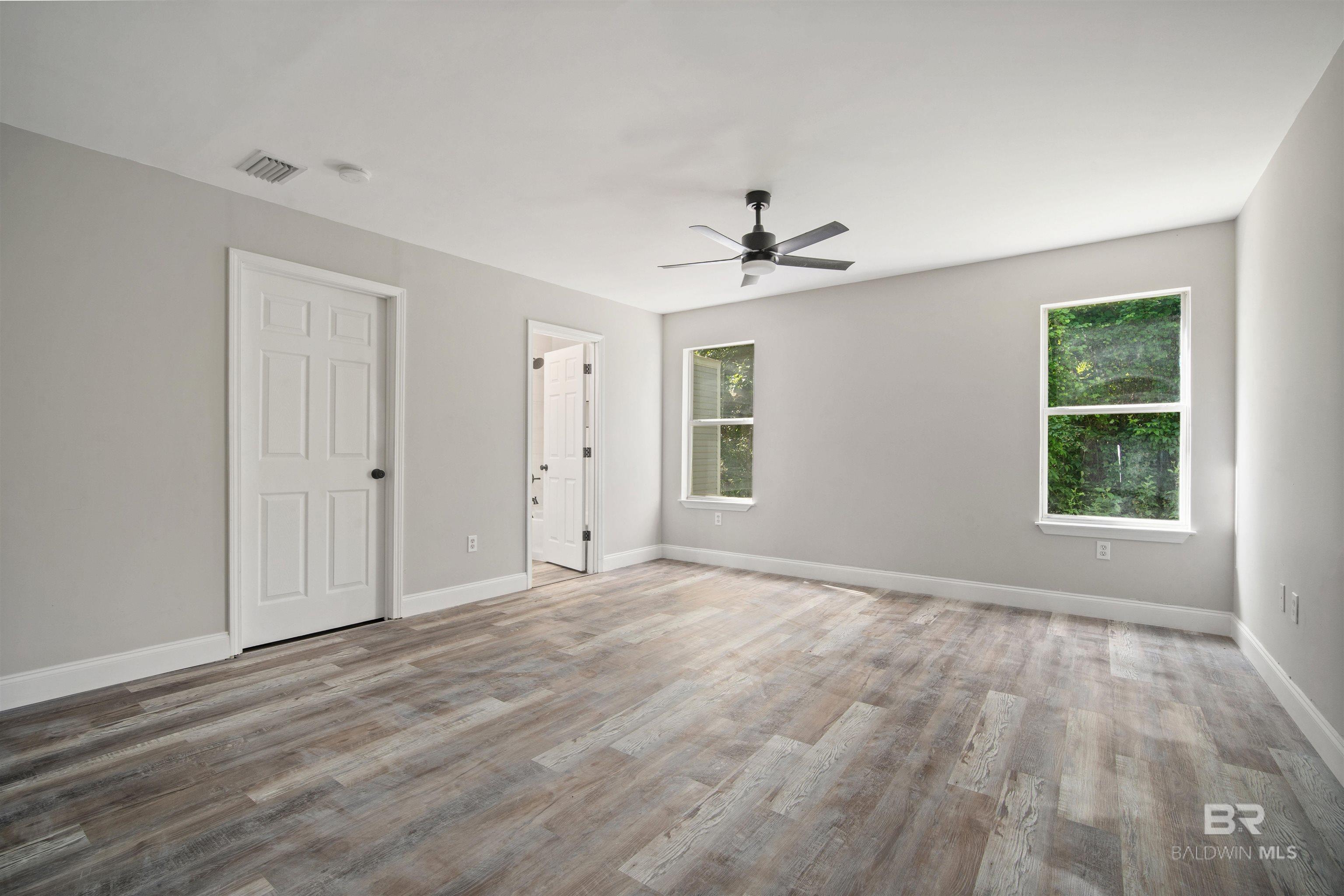 397005 | Photo 29