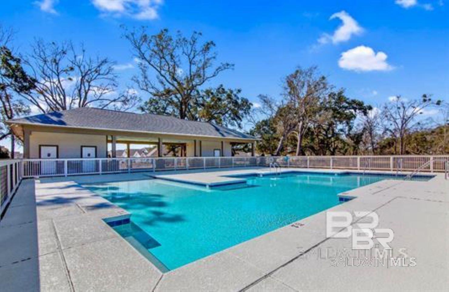 https://zimg.paragon.ice.com/ParagonImages/Property/PG/BCAR/397035/34/0/0/dc7a8b829bcb4f5d167dfaeebd185e2c/7/e3fd40bac9b1865bb560dd53eb618ad6/397035-90290385-C926-42A8-B475-11609D7B50D3.JPG