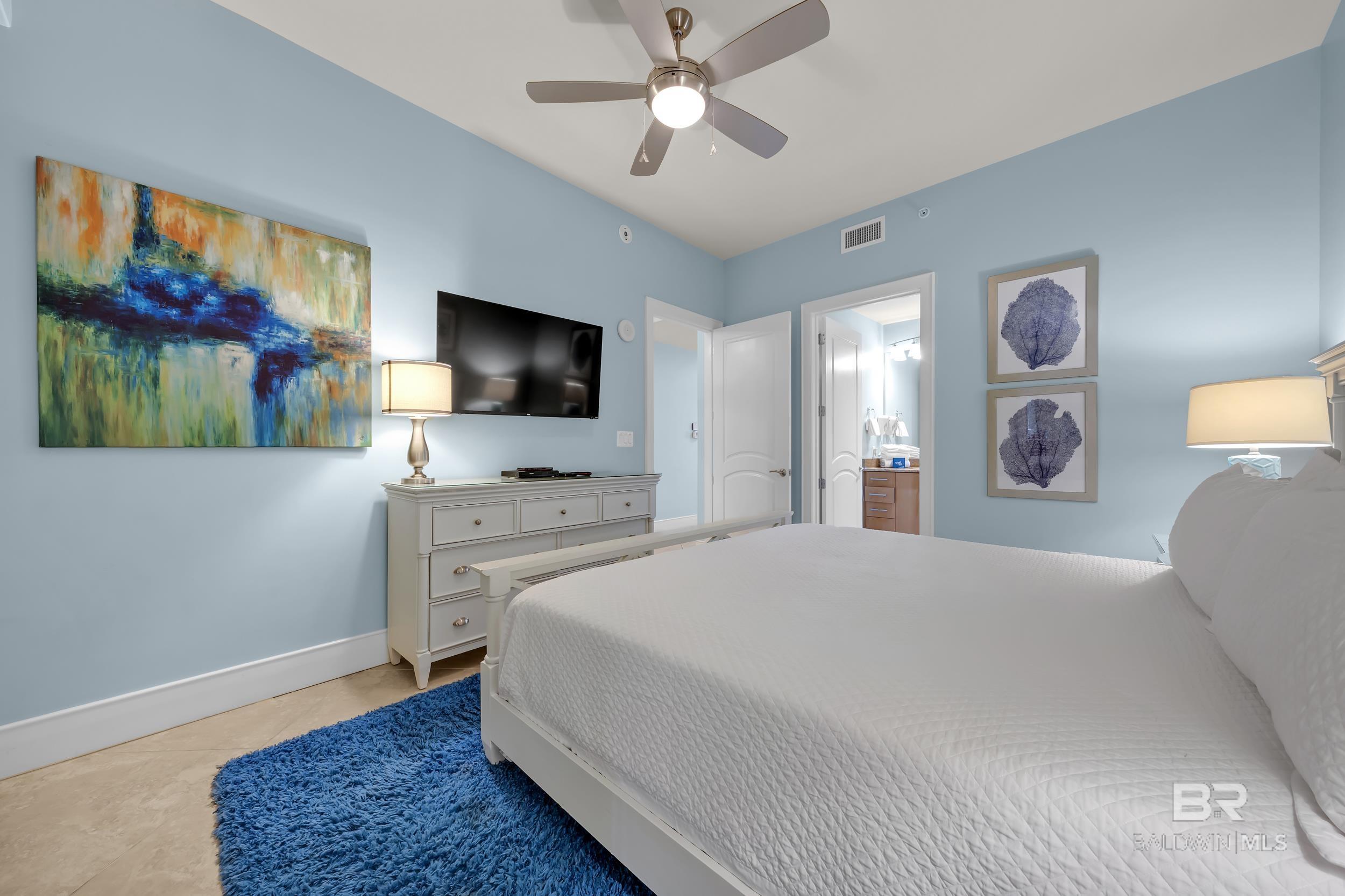 https://zimg.paragon.ice.com/ParagonImages/Property/PG/BCAR/397041/30/0/0/4b48f5d2117ace99a0db533987a40c86/7/6d47da417f9f2dedfc6efa3f78204437/397041-d10500c6-0201-405b-bba7-329918bec753.JPG