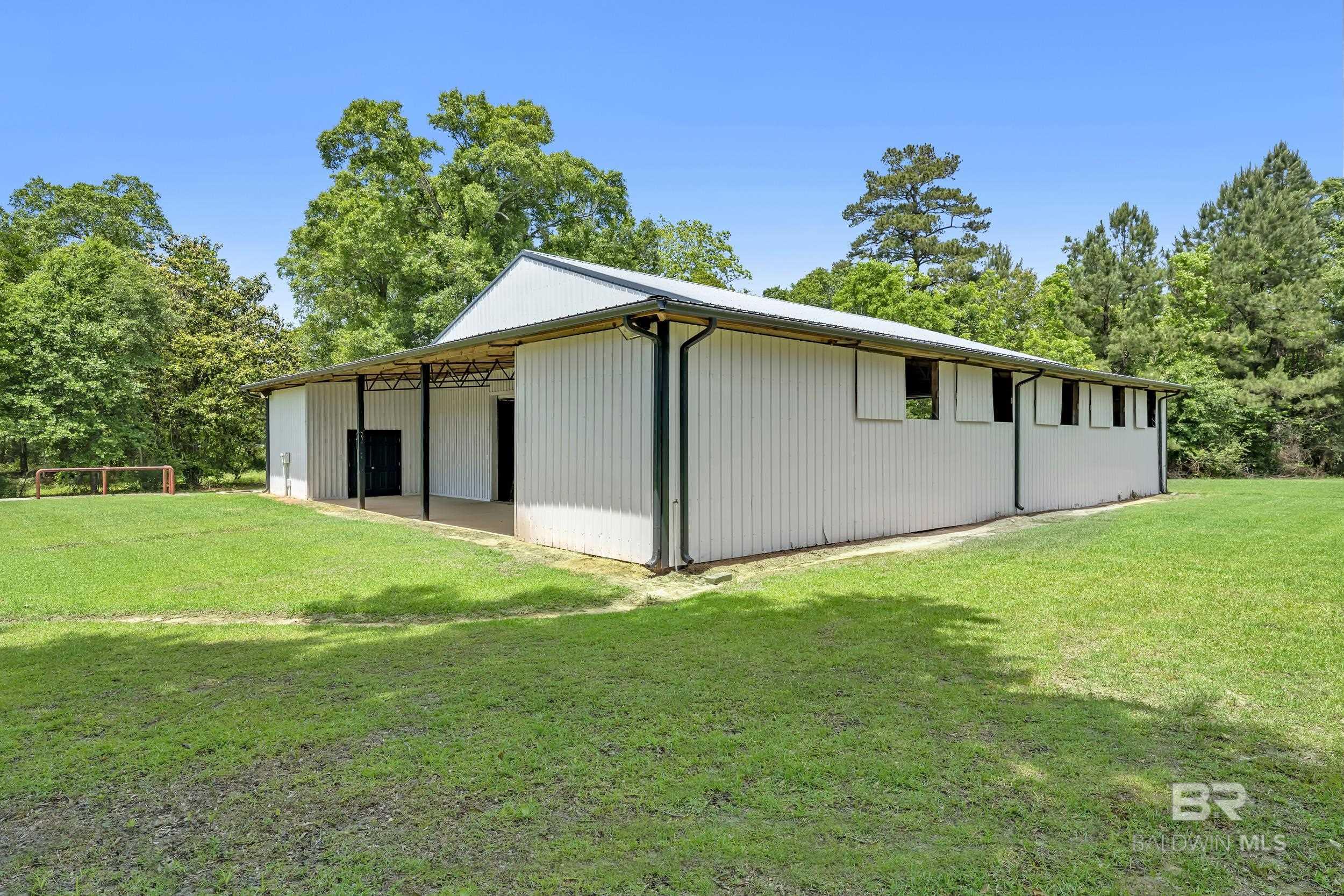 https://zimg.paragon.ice.com/ParagonImages/Property/PG/BCAR/397042/17/0/0/111060538959f5f4992460f577100f92/7/862d3ad8d81251832a16e062c92acca2/397042-1acb192c-a084-44b7-895a-e62f8216941a.JPG