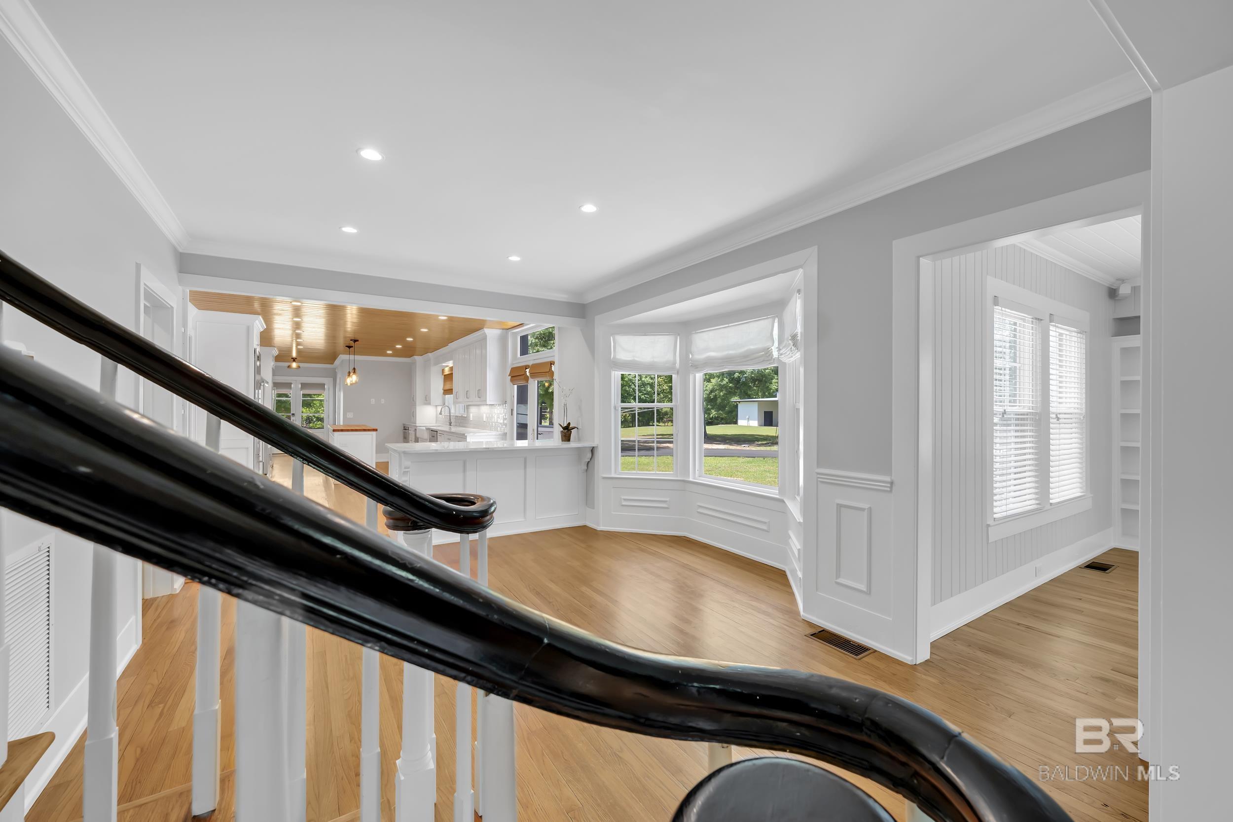 https://zimg.paragon.ice.com/ParagonImages/Property/PG/BCAR/397042/42/0/0/f58dd8473a965c1cfcbfedf372f979d3/7/862d3ad8d81251832a16e062c92acca2/397042-ecb077b9-5e55-4cda-a04f-fa1e22f0ee46.JPG