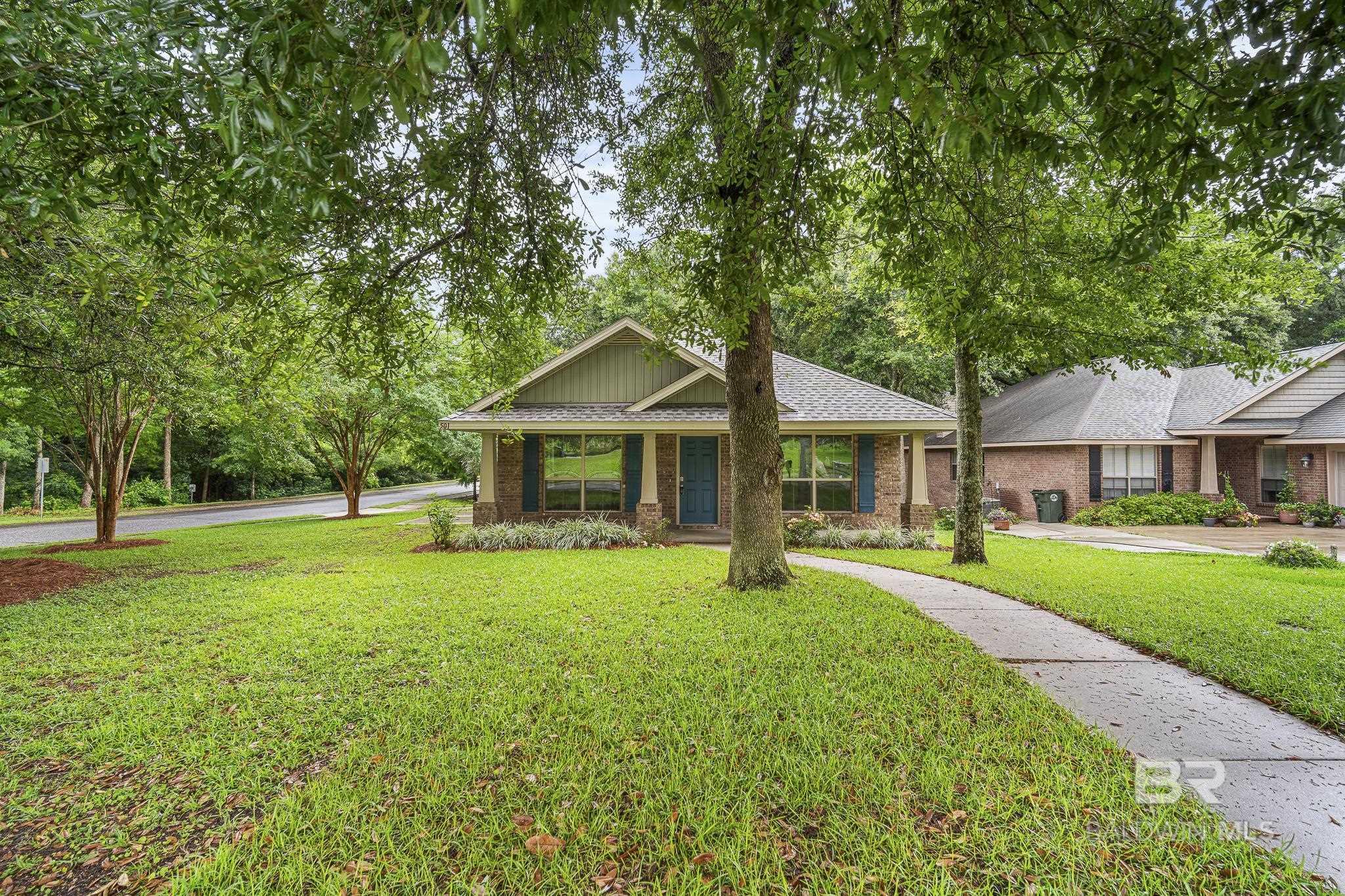 https://zimg.paragon.ice.com/ParagonImages/Property/PG/BCAR/397060/23/0/0/abb22ce8ef5244ff1fdbc180d5101bdb/7/5be2bf1edbce0d984425a648c8592b22/397060-a770965b-51c2-40fa-aff6-5bde214c568a.JPG