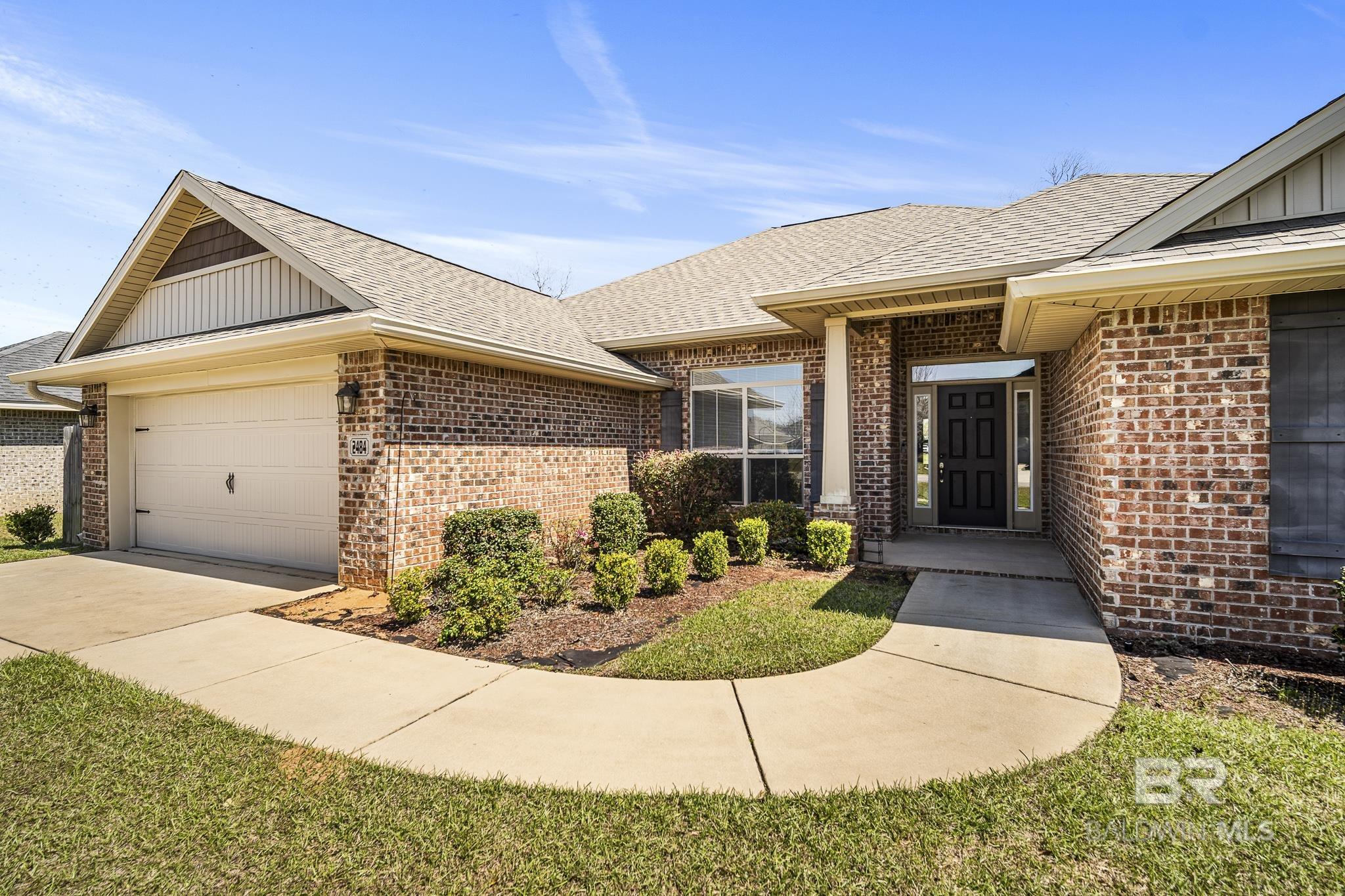 https://zimg.paragon.ice.com/ParagonImages/Property/PG/BCAR/397107/1/0/0/b3b3a7f0a7ae331161a10bd31b100971/7/e54ca7c9ff1fc745eca32b14ade90726/397107-B9D523F6-B1E6-44FF-B776-6654BEB4D16C.JPG