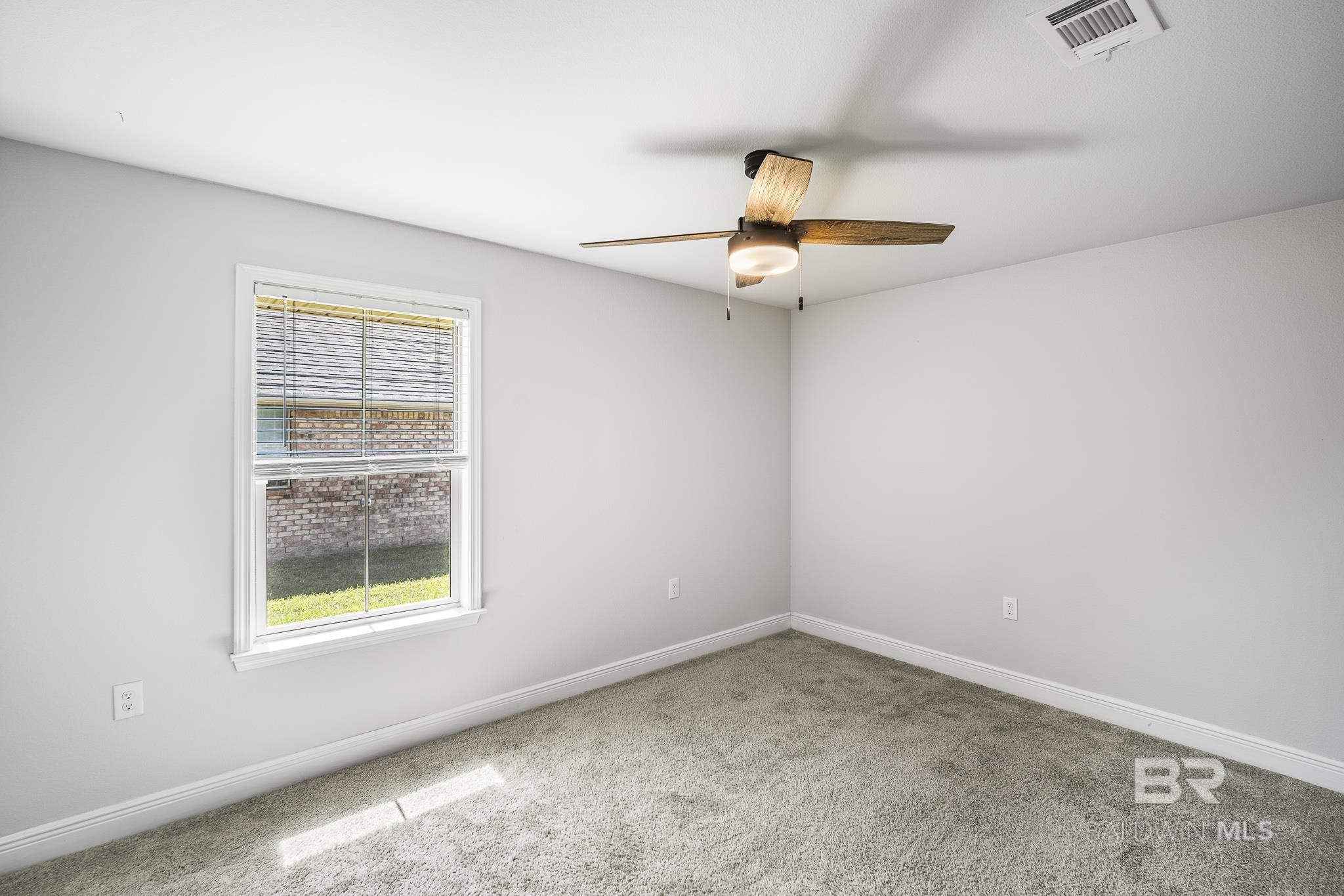 https://zimg.paragon.ice.com/ParagonImages/Property/PG/BCAR/397107/20/0/0/3e9fd4e5b7bff95ea51bfe4f347c836d/7/e54ca7c9ff1fc745eca32b14ade90726/397107-A29F91D1-D905-4794-8DC5-CAF4CFCD046E.JPG