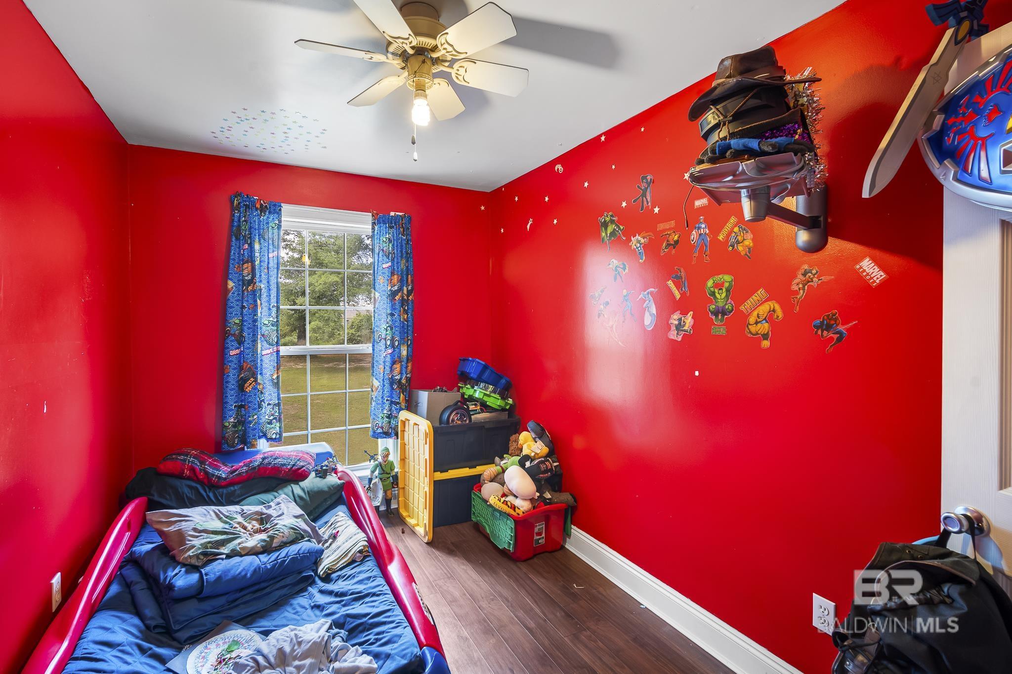 https://zimg.paragon.ice.com/ParagonImages/Property/PG/BCAR/397110/17/0/0/78f126872aa7631c1e1a3f4cb2e3163a/7/70e58880f3061efb6a973237e1d32a39/397110-8F417E8F-1C6C-42C2-95BE-6A08112584FD.JPG