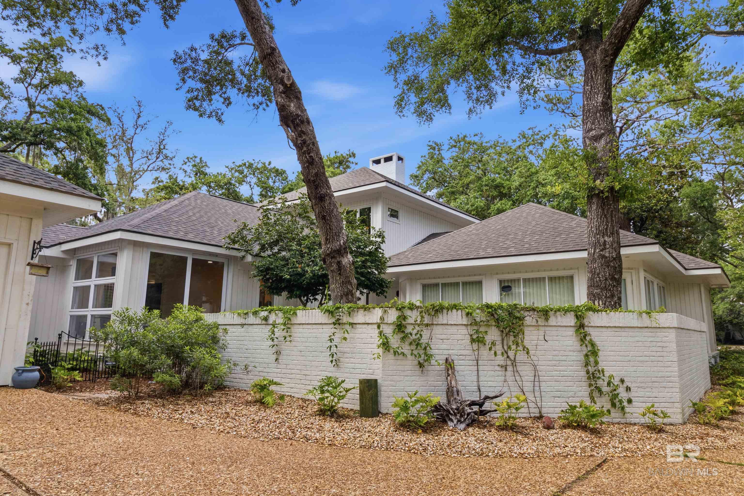 https://zimg.paragon.ice.com/ParagonImages/Property/PG/BCAR/397114/36/0/0/1c0658dc94882ed4ed9fc89979231d16/7/c93b5f27d84d4b5769c02e4383889597/397114-57b431ea-927f-4438-8570-39fe965b4ef7.JPG
