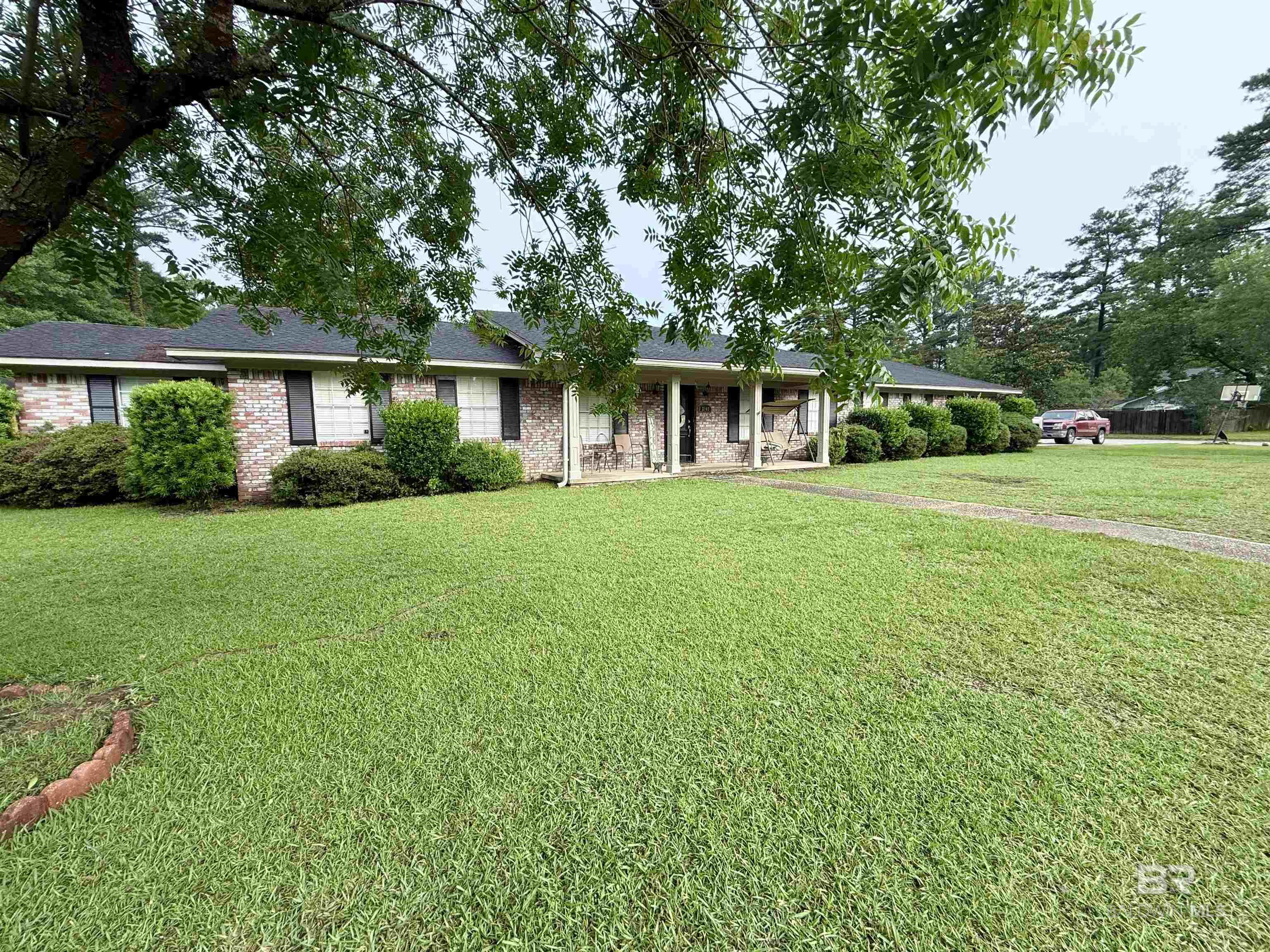 https://zimg.paragon.ice.com/ParagonImages/Property/PG/BCAR/397123/1/0/0/2a29540261100545d84fed648aba731b/7/421f5e875a5722a2b0b77727894a47f0/397123-246e7a16-e69b-450d-bb92-6a8fb8c6f6e9.JPG