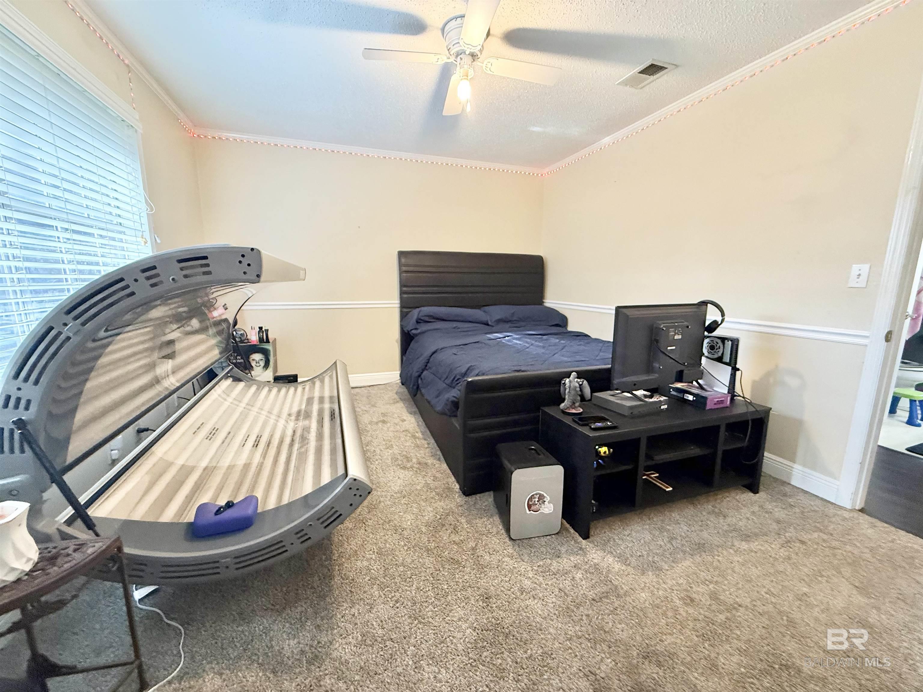 https://zimg.paragon.ice.com/ParagonImages/Property/PG/BCAR/397123/17/0/0/c9d63fa6ce489bbd566f44362241567d/7/421f5e875a5722a2b0b77727894a47f0/397123-beaf7bd1-528c-4f56-bc74-c4013b0d68d1.JPG