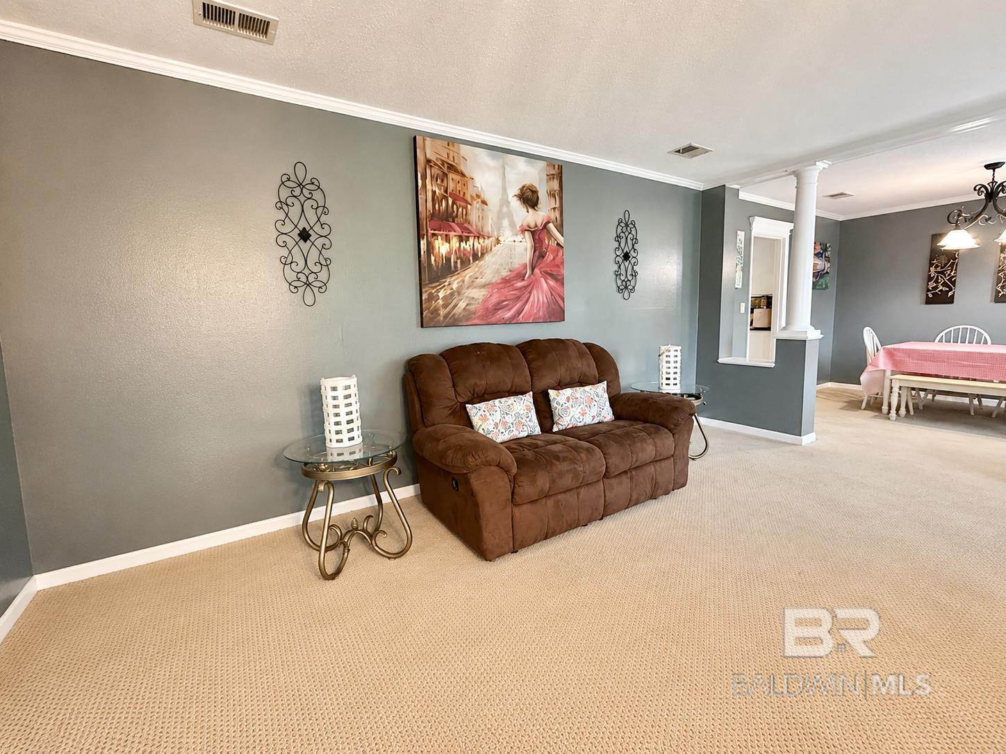 https://zimg.paragon.ice.com/ParagonImages/Property/PG/BCAR/397123/4/0/0/a676e36688a6eb97f23540018e7a44bf/7/421f5e875a5722a2b0b77727894a47f0/397123-3bfd4d3e-70ad-46e3-97f0-0a6a7cc51528.JPG