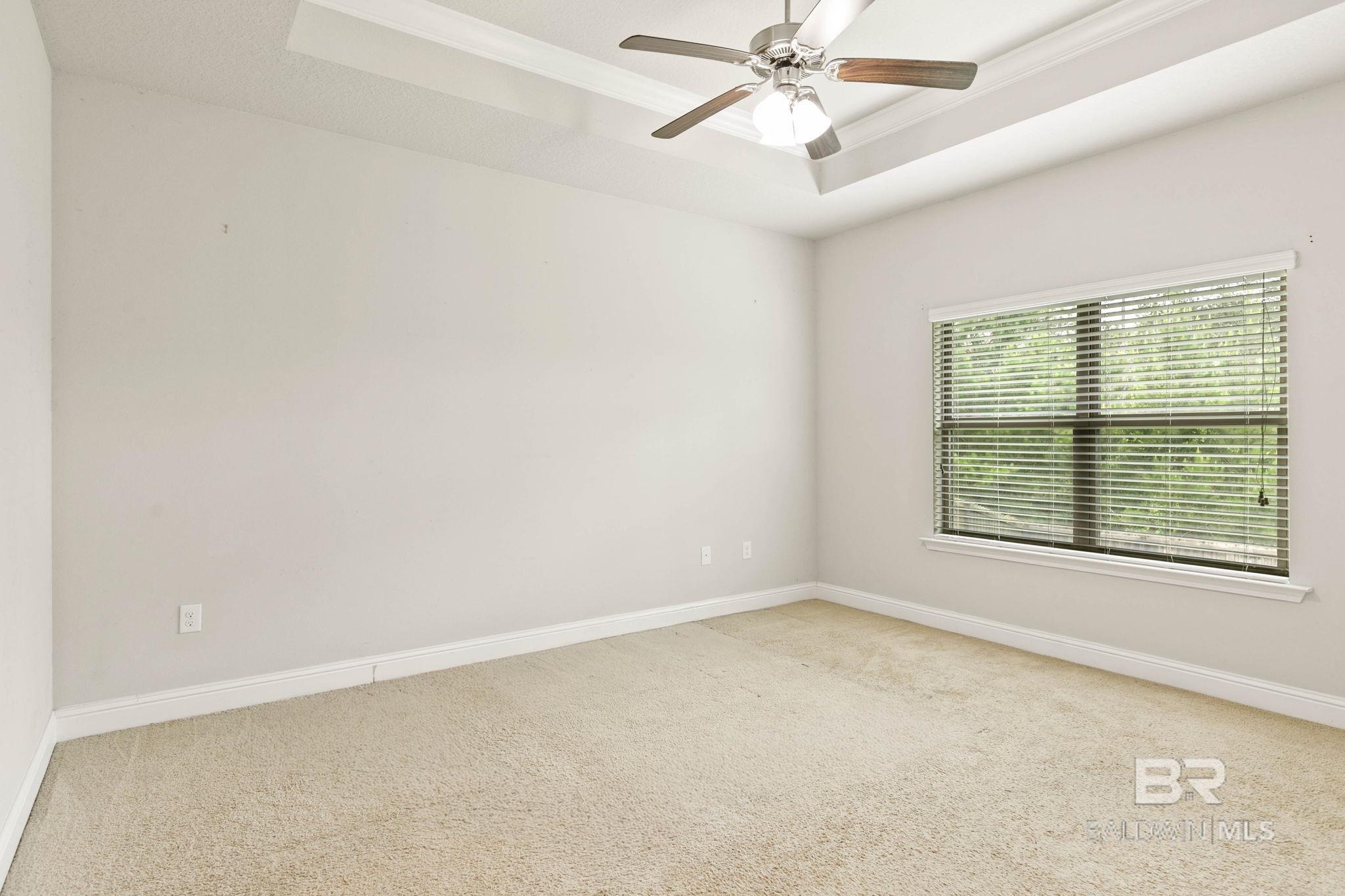 https://zimg.paragon.ice.com/ParagonImages/Property/PG/BCAR/397124/19/0/0/880dae1203daed0760b5d75b4f6b40b9/7/c04557911db0fce271278b480f8d109d/397124-58d26096-014f-4c8f-8793-b69a2c61284d.JPG