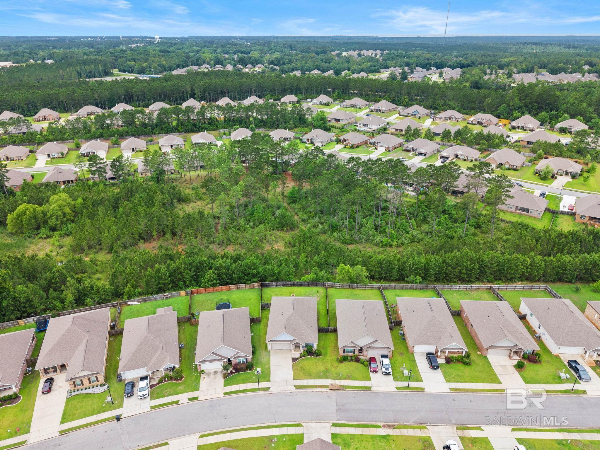 https://zimg.paragon.ice.com/ParagonImages/Property/PG/BCAR/397124/33/0/0/20f26aa7d4bb2b5eb8814b4eea60f314/7/c04557911db0fce271278b480f8d109d/397124-41f7d12e-2fd7-4663-96a2-83d948f017f5.JPG