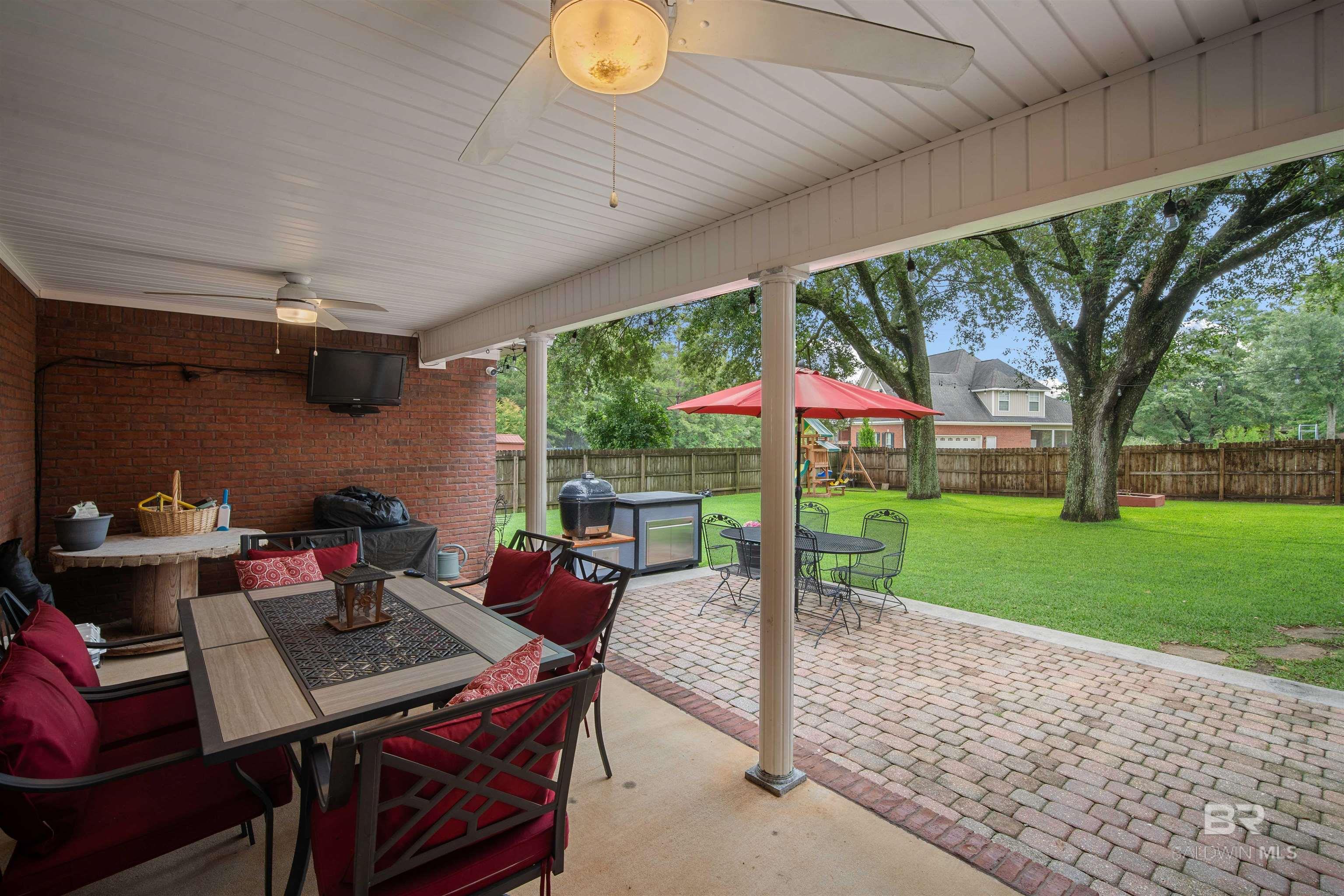 https://zimg.paragon.ice.com/ParagonImages/Property/PG/BCAR/397159/27/0/0/198136fa05de3890572da0a5ed0e1241/7/e0e9ed011bdf3be65021114c2624453e/397159-3682d91c-cac4-4ba5-9952-f923beeed9a3.JPG