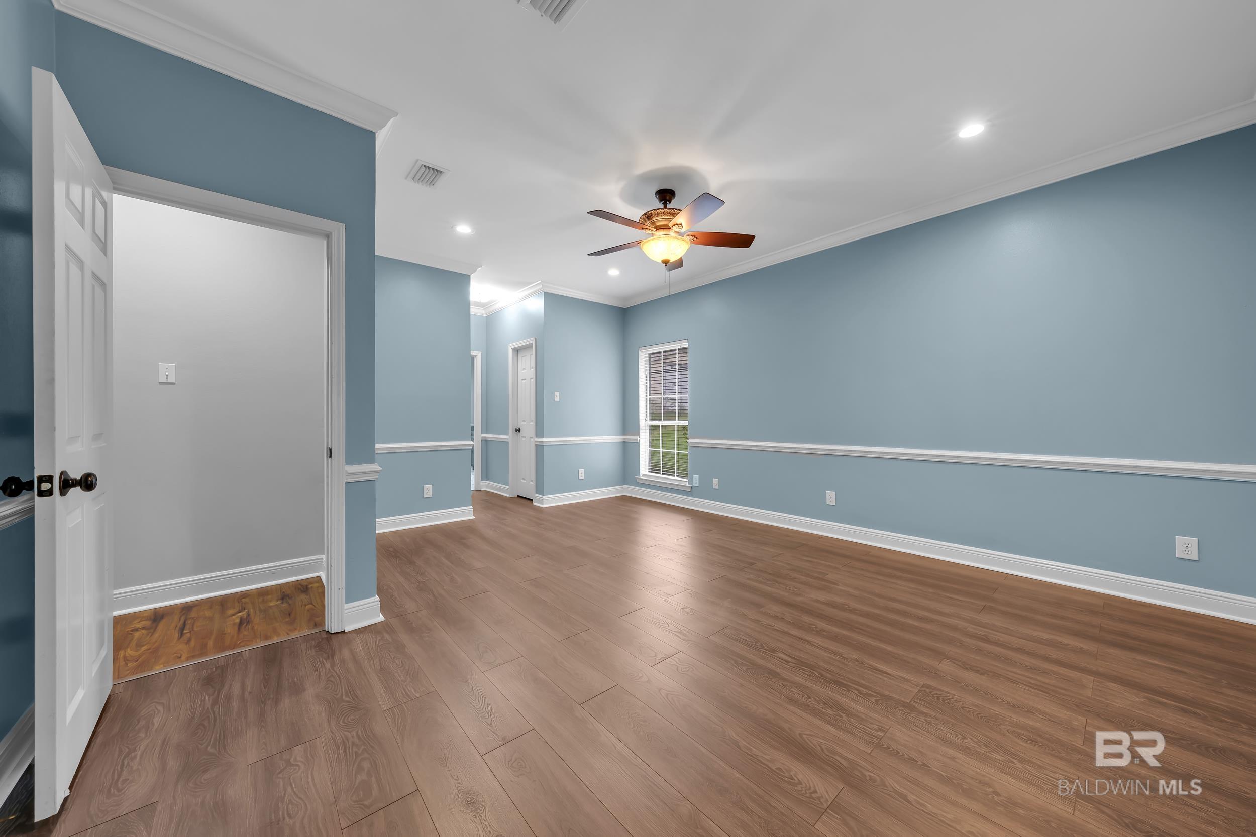 https://zimg.paragon.ice.com/ParagonImages/Property/PG/BCAR/397161/10/0/0/17b0b38ad73b1178b9529e7404274aae/7/0a37d56f147596382c7c19579cec25ca/397161-5b311ef8-83c7-4782-8e57-bcee0c38f753.JPG