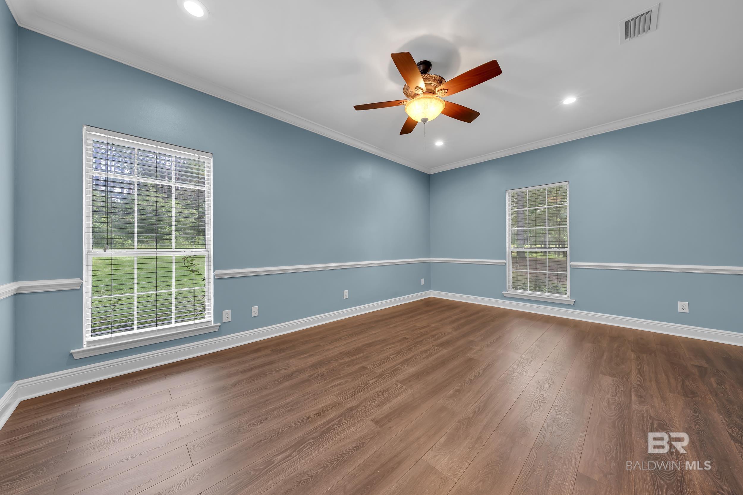 https://zimg.paragon.ice.com/ParagonImages/Property/PG/BCAR/397161/11/0/0/29a083b7729c8047c2fa361ed3f3d137/7/0a37d56f147596382c7c19579cec25ca/397161-98095c1e-2411-4800-8134-49065d6ea2e1.JPG