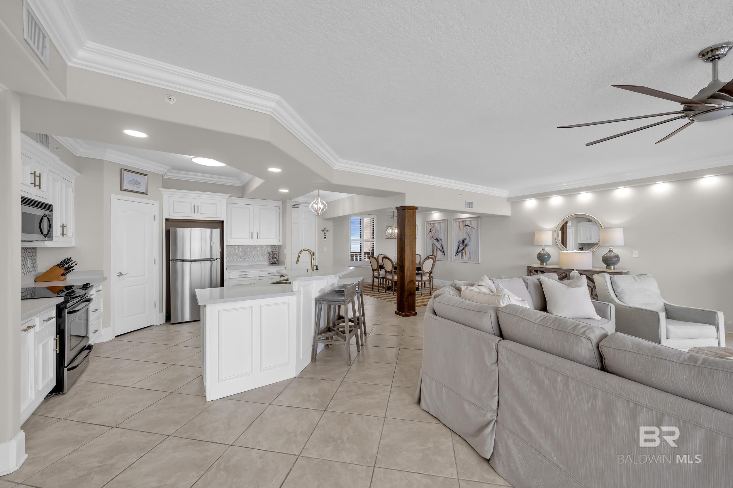 https://zimg.paragon.ice.com/ParagonImages/Property/PG/BCAR/397171/36/0/0/377da71d9ce4414f8e56456b214804cb/7/84981f60f25e1ce8d23b5c2b0a0b0ff0/397171-4d8223f0-6629-4167-9112-f90d95701ce4.JPG