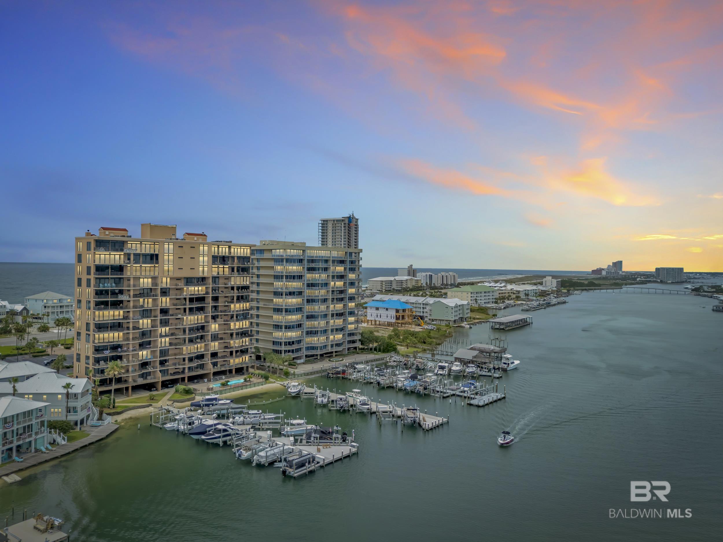 https://zimg.paragon.ice.com/ParagonImages/Property/PG/BCAR/397171/7/0/0/3dda33ed475e09180b0cf8a93328ceb8/7/84981f60f25e1ce8d23b5c2b0a0b0ff0/397171-74a22a29-e0f6-4313-af09-be4b2da4f97d.JPG