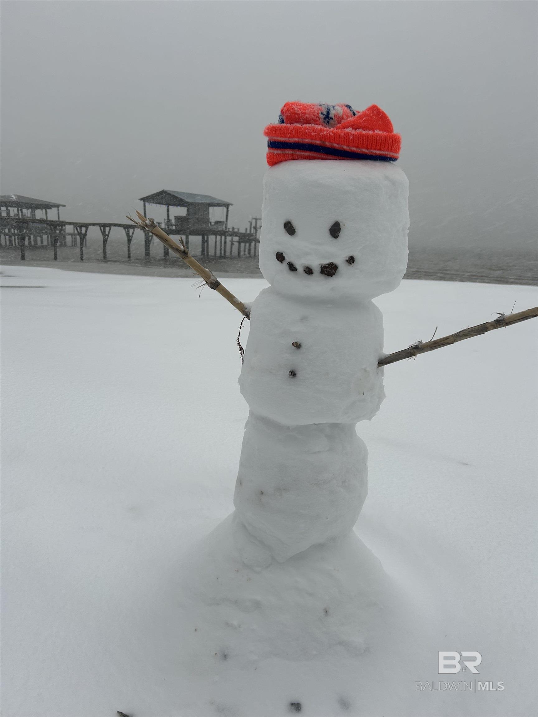 https://zimg.paragon.ice.com/ParagonImages/Property/PG/BCAR/397172/49/0/0/48c395c9f755c7f569ccb57ed6c28d3d/7/cef3990dc67490569a5351aff76af655/397172-9e2f649e-deb1-4eb6-b42f-03172e4e71ce.JPG