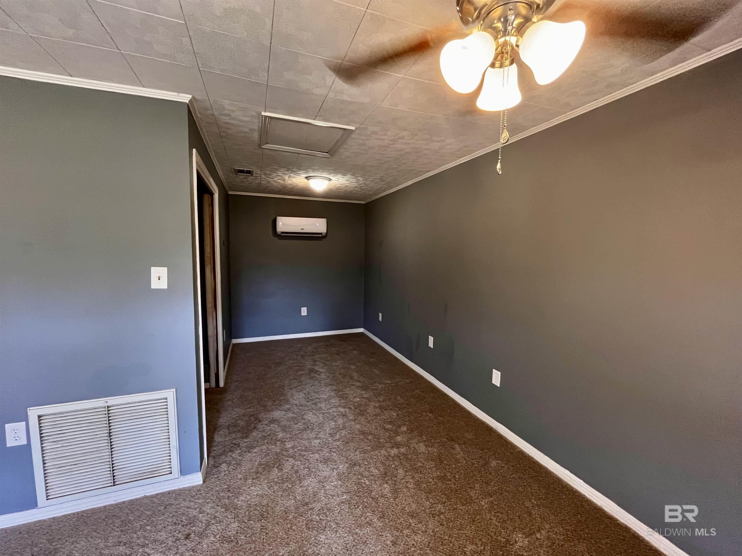 https://zimg.paragon.ice.com/ParagonImages/Property/PG/BCAR/397173/10/0/0/69e6659afab1735d193b06e5b9558b98/7/50d7ecd7dfd3046de5e427376641802b/397173-ea03ffaa-ceae-42f7-b315-177b26b6e8c3.JPG