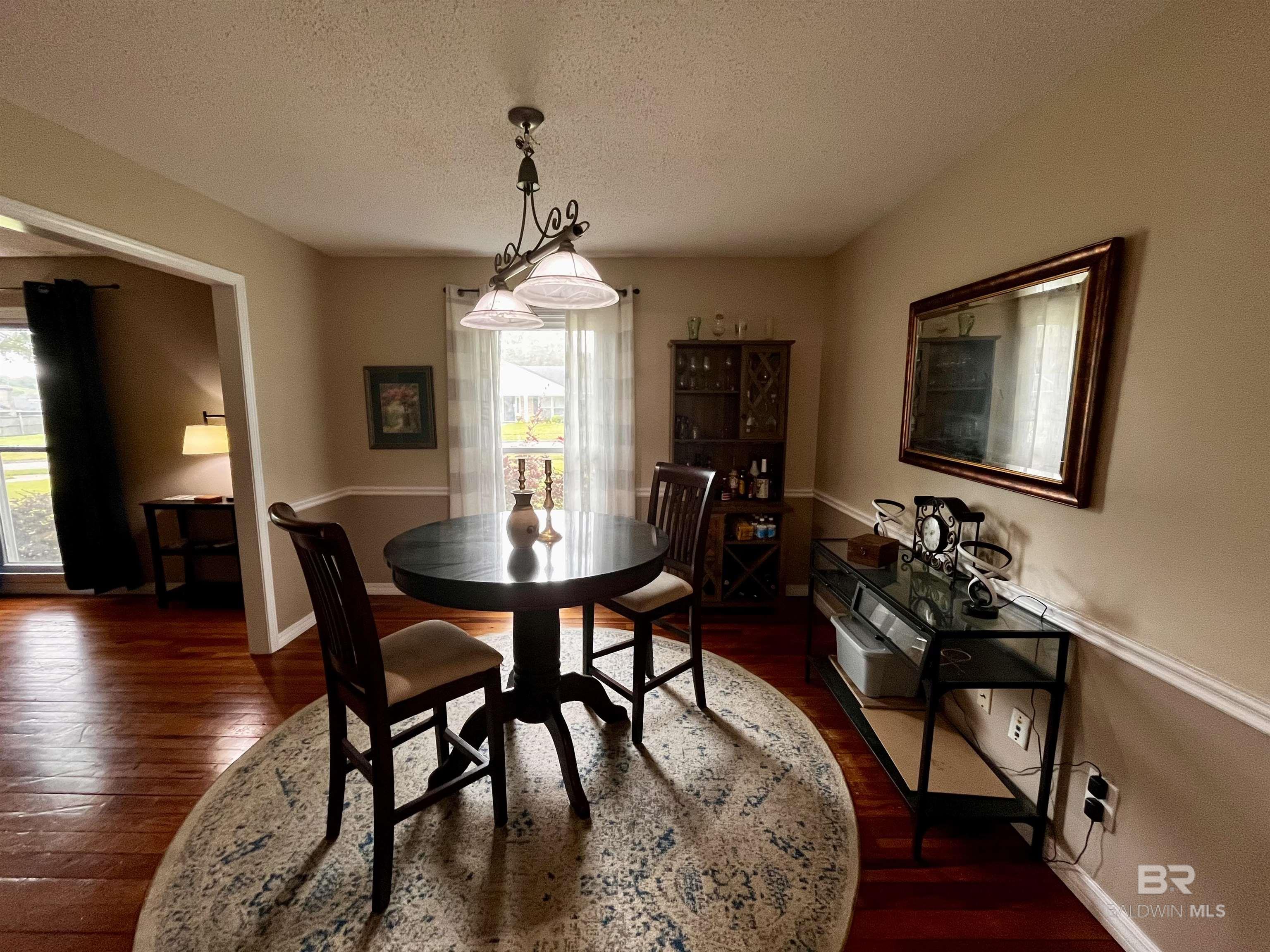 https://zimg.paragon.ice.com/ParagonImages/Property/PG/BCAR/397173/11/0/0/5bc8129962ba6c9cf854a0db63f66363/7/50d7ecd7dfd3046de5e427376641802b/397173-e0fbc89e-ea2e-47d6-b6d5-42ccf0933025.JPG