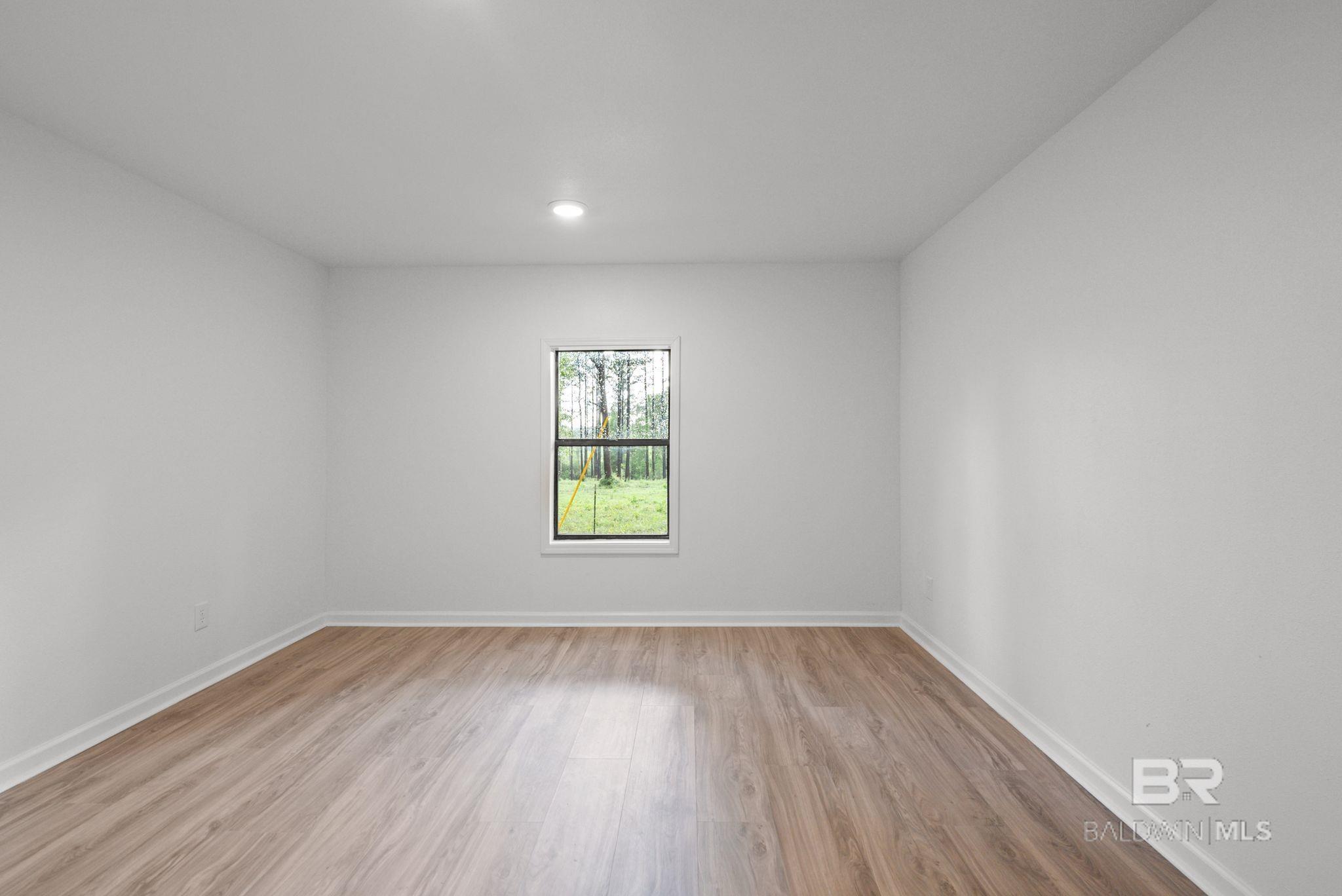 https://zimg.paragon.ice.com/ParagonImages/Property/PG/BCAR/397174/25/0/0/5227659069dd21aac5ee55307e8a20f6/7/0aa2198810ab9e19f2518419a9400b24/397174-633cb22c-2ba0-4041-9090-36c92cc5f11f.JPG