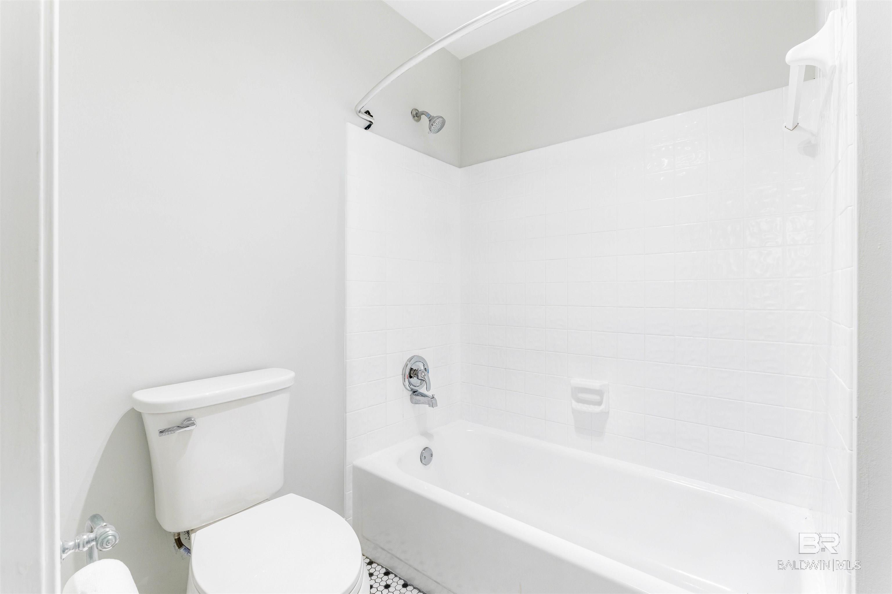 397182 | Photo 22