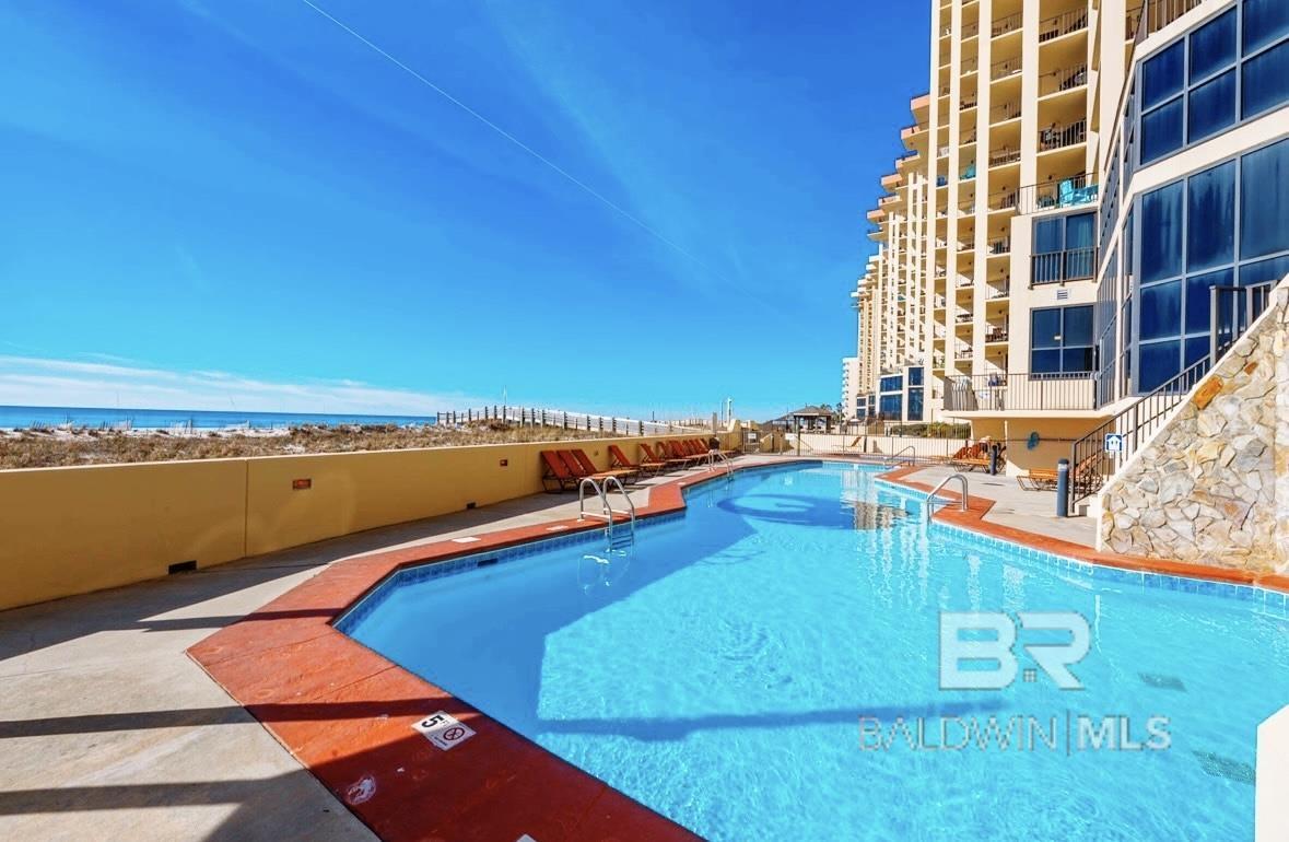 https://zimg.paragon.ice.com/ParagonImages/Property/PG/BCAR/397191/34/0/0/b995b7e7c872f1d82a60285814162e18/7/ff563696861d92809641b6263fa0a4db/397191-A552161D-4B5E-4CA1-8080-0CE9641FAFB4.JPG