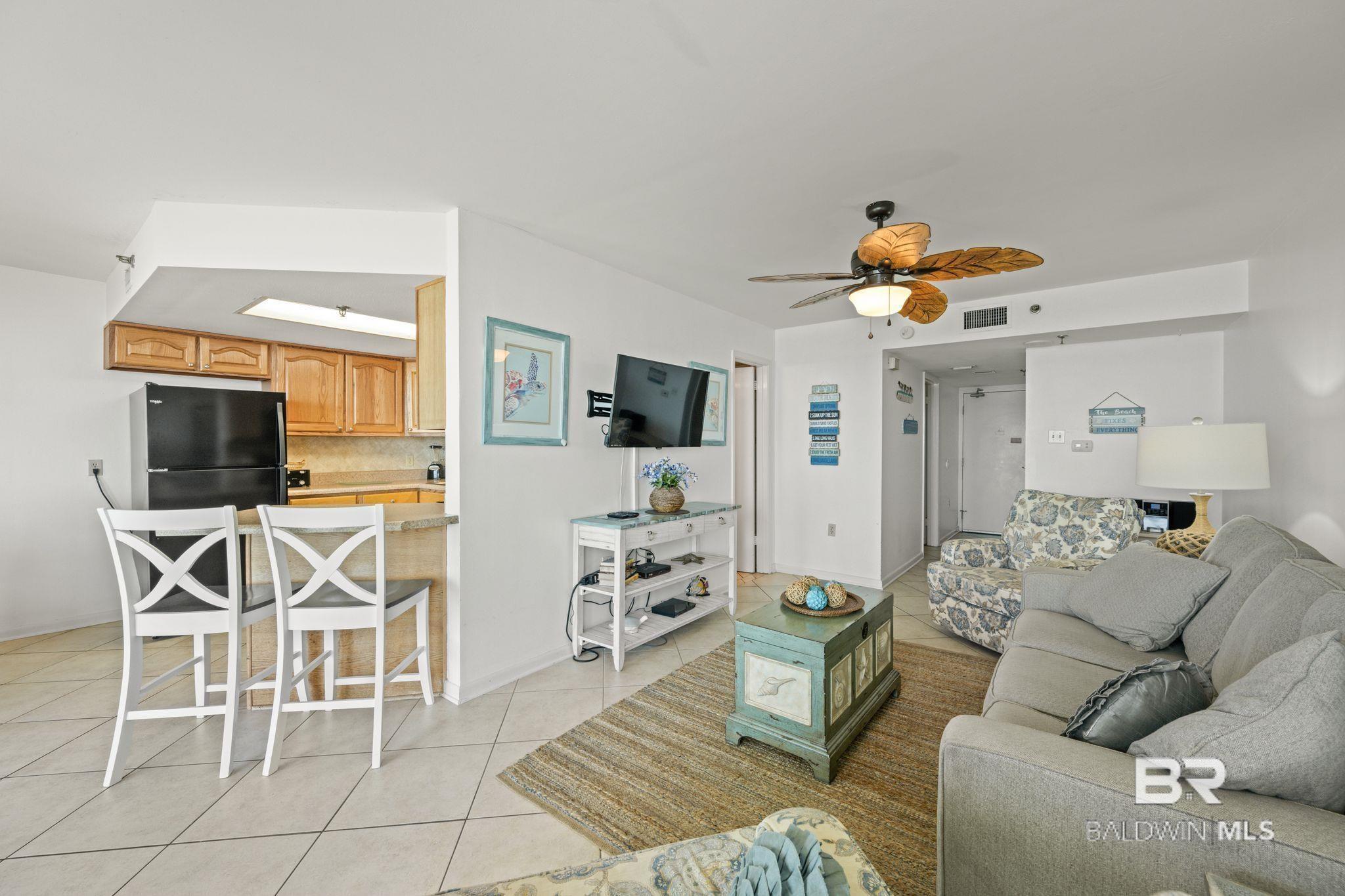 https://zimg.paragon.ice.com/ParagonImages/Property/PG/BCAR/397191/8/0/0/73de767099d5bae2d7b71a3ee51ed893/7/ff563696861d92809641b6263fa0a4db/397191-219AA553-B8A9-46EC-BC9F-6553020DA193.JPG