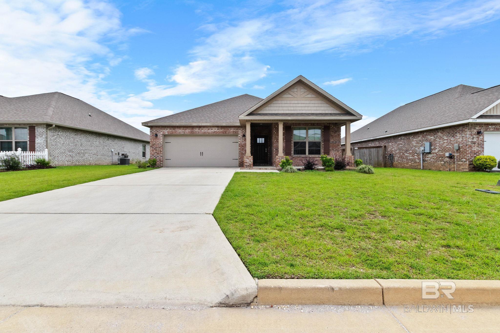https://zimg.paragon.ice.com/ParagonImages/Property/PG/BCAR/397192/1/0/0/ef6efadefdca4f0d5cd74f10adcdd515/7/a1acf600b00161710824291a56c9d269/397192-dcee0e64-6f92-4806-bd5d-61f557079781.JPG