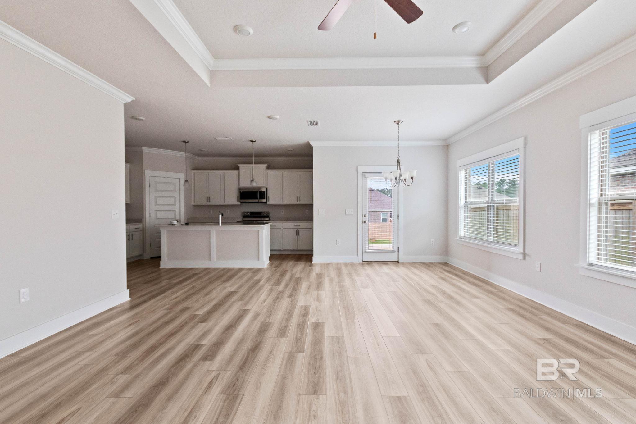https://zimg.paragon.ice.com/ParagonImages/Property/PG/BCAR/397192/15/0/0/d244a0eb8ff704379a9abb9a20644991/7/a1acf600b00161710824291a56c9d269/397192-6046530d-833e-4405-b827-235f1ac1ddc9.JPG