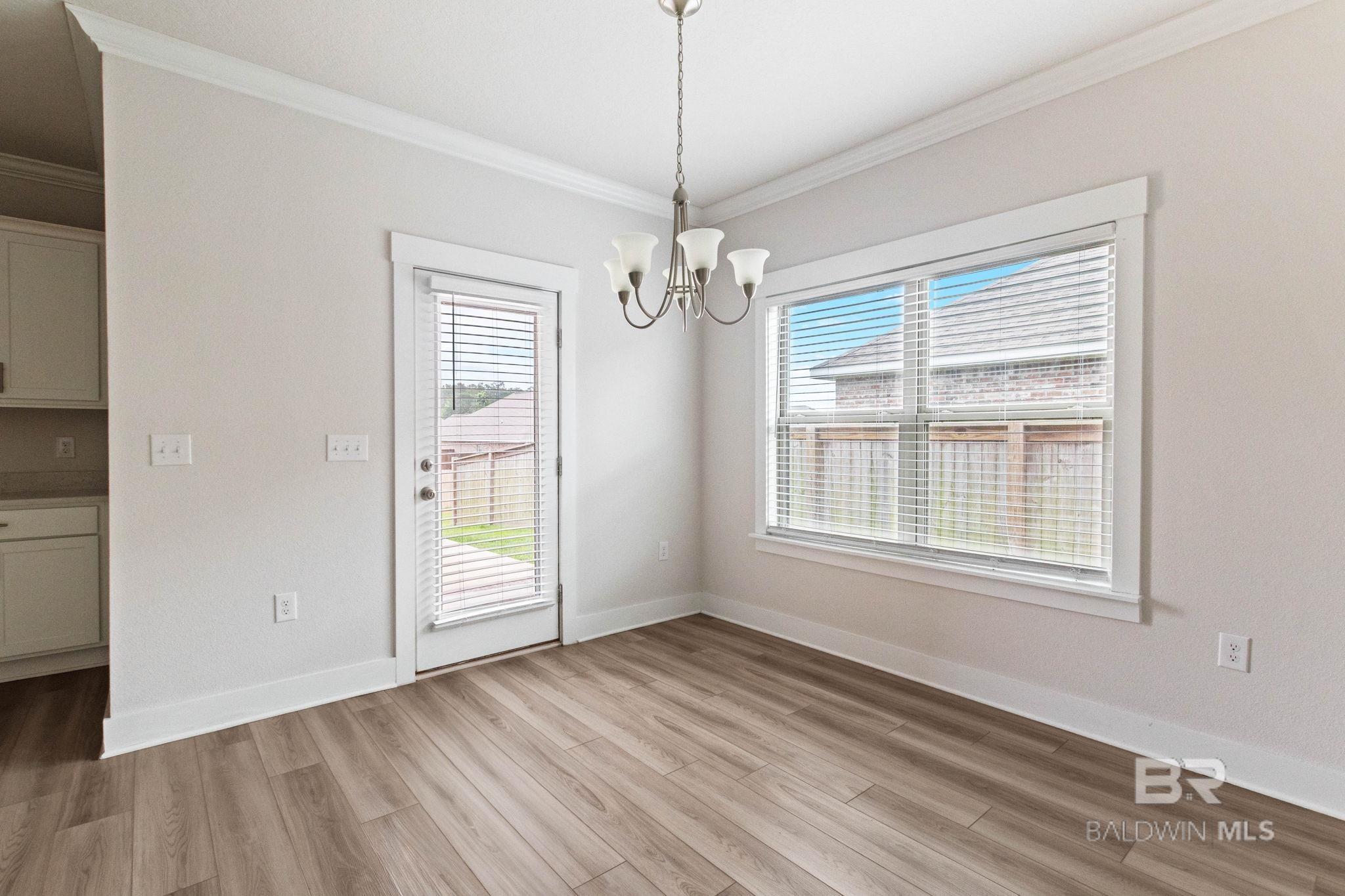 https://zimg.paragon.ice.com/ParagonImages/Property/PG/BCAR/397192/34/0/0/e41cb36abcb868edc88fc68479275241/7/a1acf600b00161710824291a56c9d269/397192-166d3511-f0b6-4f3b-bb57-26f8aa62eaa6.JPG