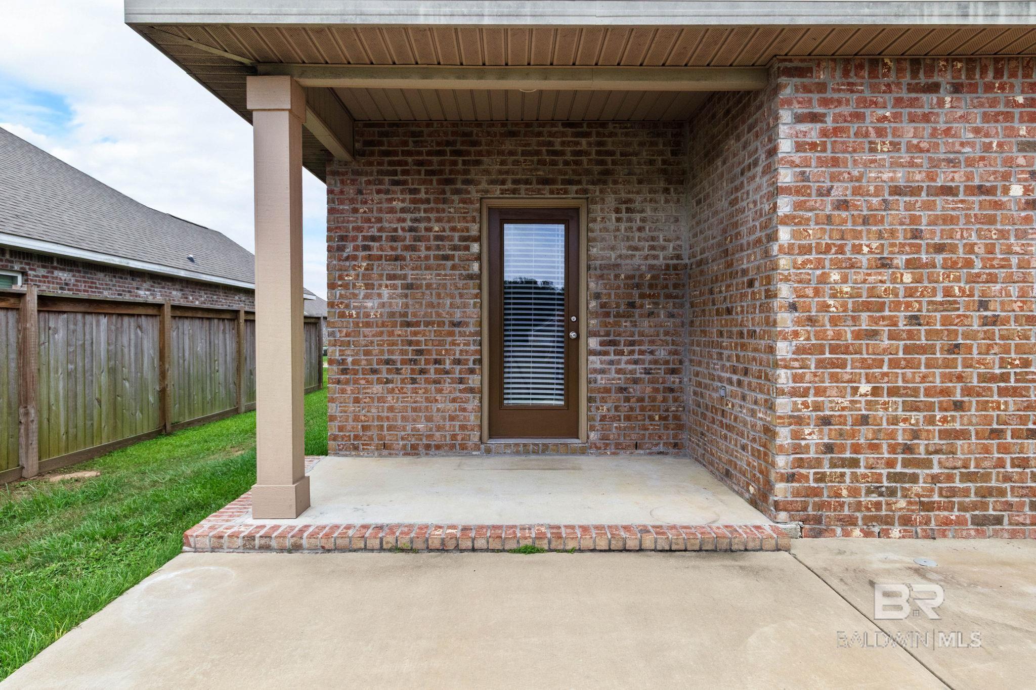 https://zimg.paragon.ice.com/ParagonImages/Property/PG/BCAR/397192/73/0/0/07337c9584b874c9d6da33ae0452cf99/7/a1acf600b00161710824291a56c9d269/397192-706141bc-49c1-4390-ae3e-7bf497809c33.JPG
