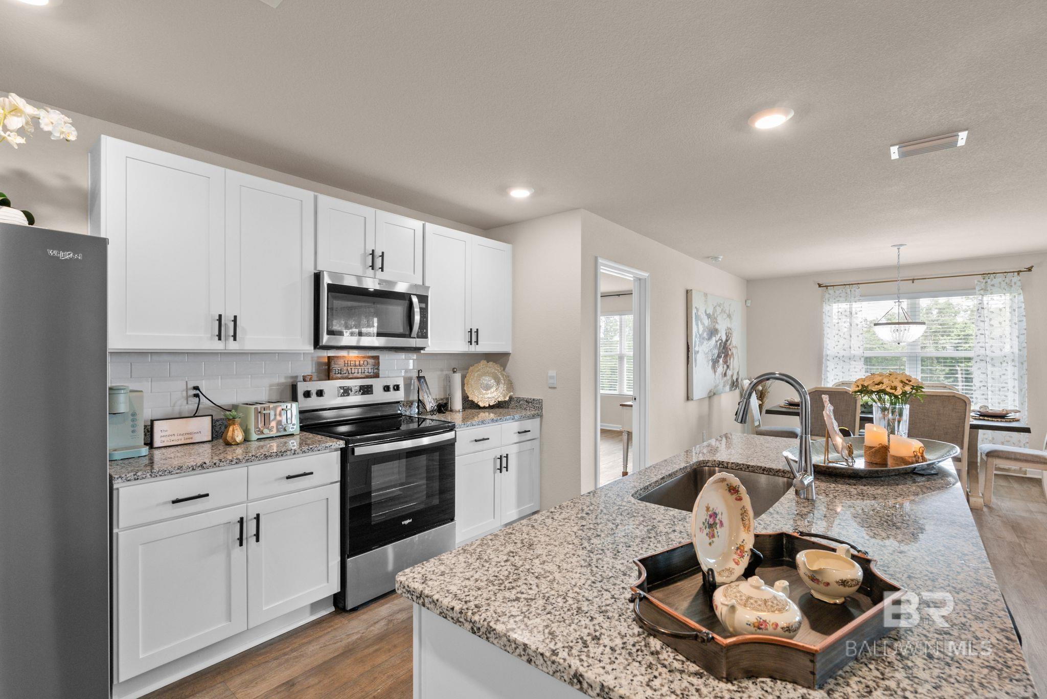 https://zimg.paragon.ice.com/ParagonImages/Property/PG/BCAR/397193/25/0/0/f5c8abfff5ebd4951049a047dda92b0f/7/787155999b44f762f8e12f582bd01cbe/397193-69ff3a08-caab-4eb8-b54c-62b299b3f799.JPG