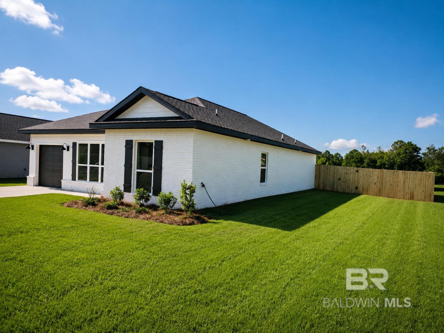 https://zimg.paragon.ice.com/ParagonImages/Property/PG/BCAR/397227/1/0/0/2d1253534ab42a41442cd82867b302a9/7/643f6607fc5ff1c9c129ab3a0a1ae101/397227-b4f1104d-b323-416f-be0a-1b7b5f48e1b0.JPG