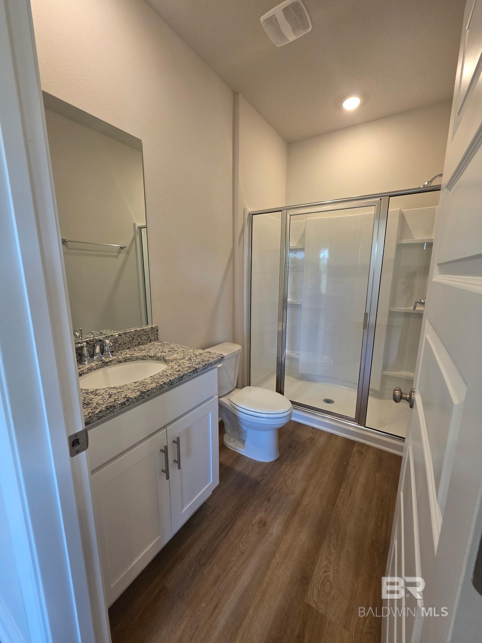 https://zimg.paragon.ice.com/ParagonImages/Property/PG/BCAR/397227/9/0/0/1cdb4e3fe411ddbb87fee009f3e295ce/7/643f6607fc5ff1c9c129ab3a0a1ae101/397227-3a90ad12-14b9-4f06-8c91-3ba4f2484702.JPG