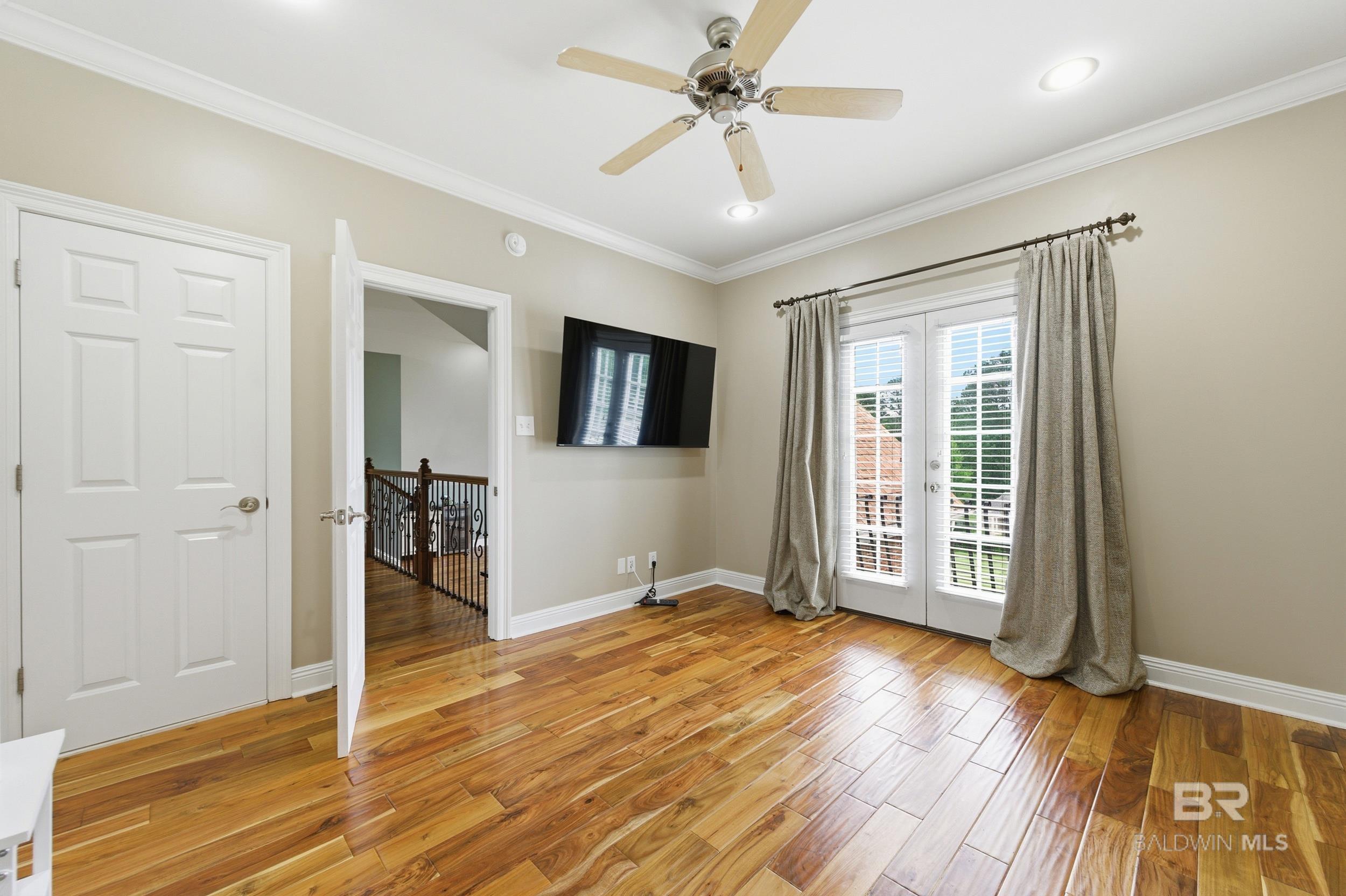 https://zimg.paragon.ice.com/ParagonImages/Property/PG/BCAR/397243/41/0/0/799b81b3a49daa57f8e1de3e7679208f/7/146ce1ca0e1e6cc6427b41713effb1ee/397243-cfbf616c-bc93-444d-9988-1f193a95b6e1.JPG