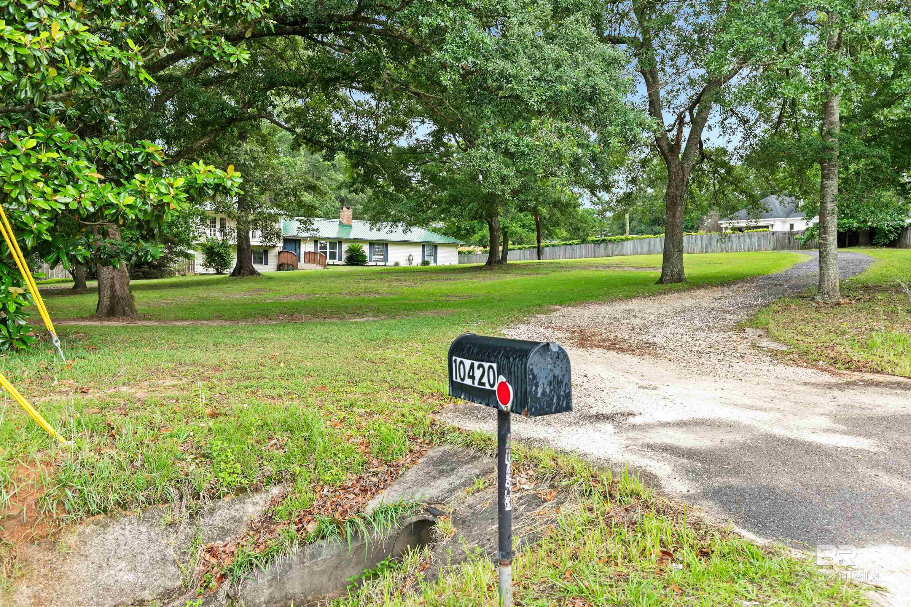https://zimg.paragon.ice.com/ParagonImages/Property/PG/BCAR/397254/2/0/0/317b2039d40171ddeb3a8f7174f5ab10/7/4c6ab7e4368c6998429d72becac02851/397254-0f122dcf-3d0c-4261-b315-1d8a38c19c8e.JPG