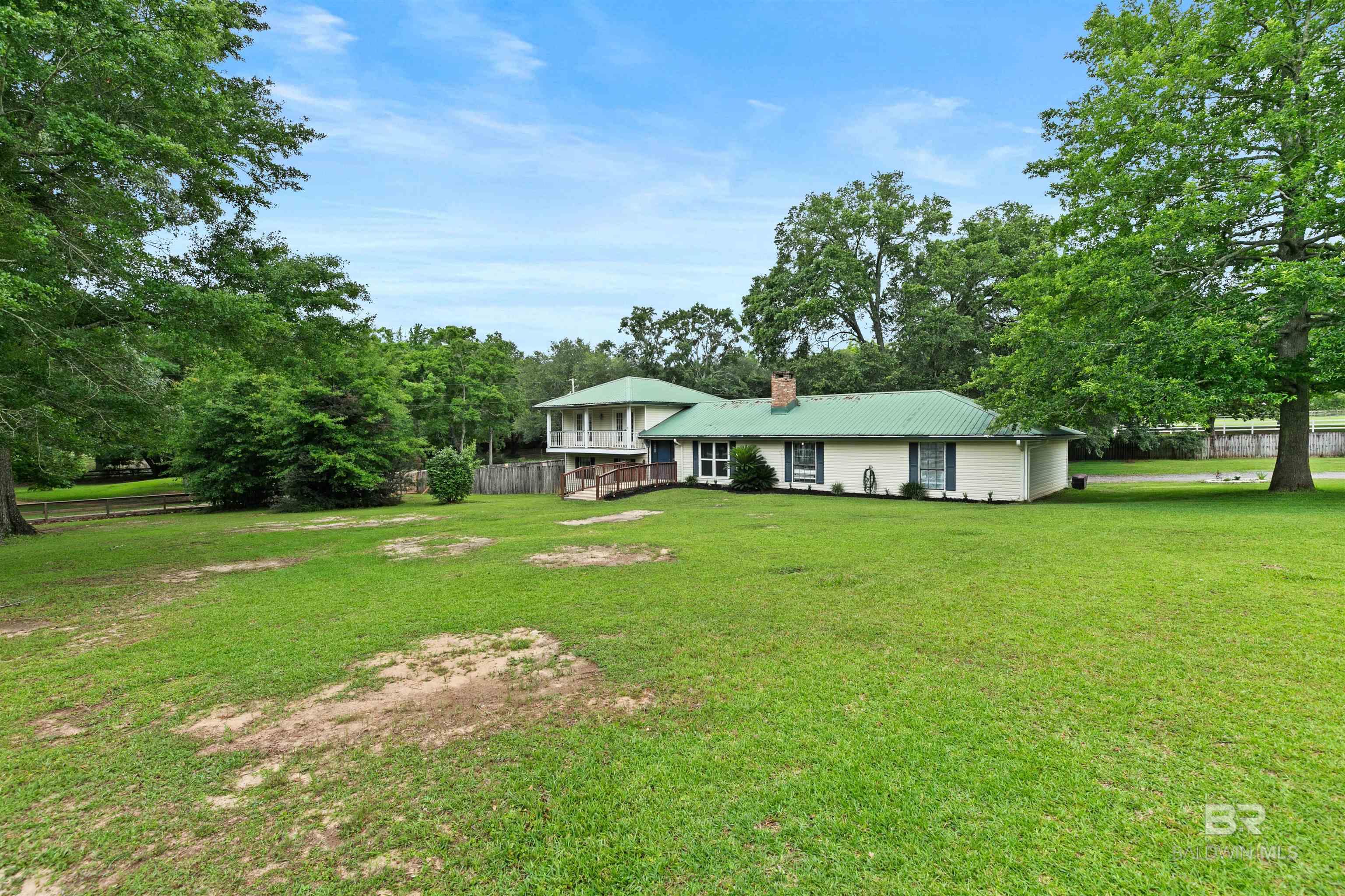 https://zimg.paragon.ice.com/ParagonImages/Property/PG/BCAR/397254/9/0/0/e60f1cbd2fd76f05e54798525341ec61/7/4c6ab7e4368c6998429d72becac02851/397254-b2b5ba74-987a-4f7c-99fb-7ba3c08d0cc7.JPG