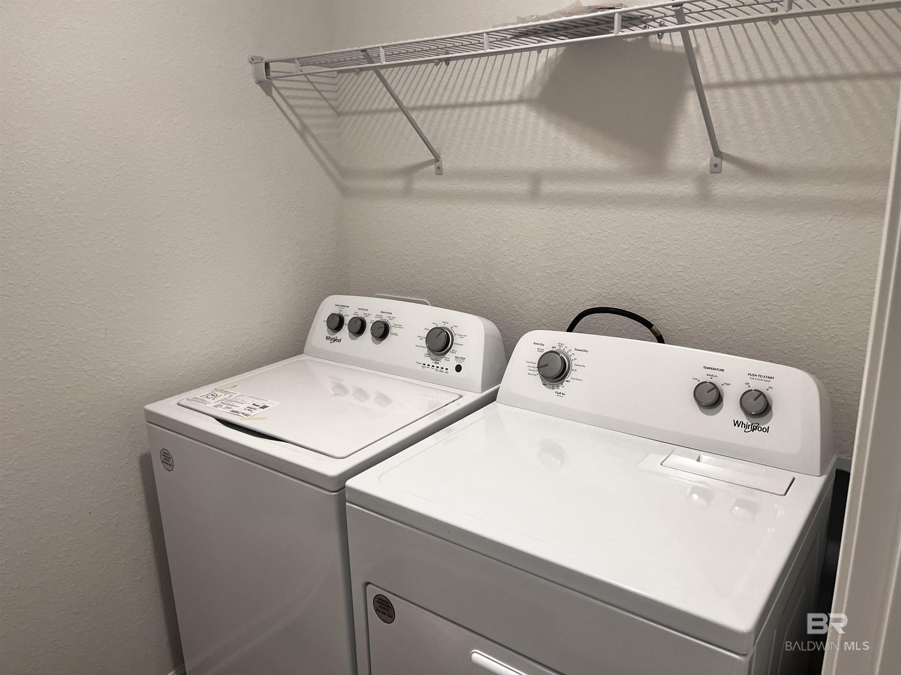 https://zimg.paragon.ice.com/ParagonImages/Property/PG/BCAR/397263/22/0/0/cb4e6e1c00a732a3d2719c71b43f1892/7/7ab4d26a3f9651cef2c94186f7cf3ac1/397263-DFB02754-8ABF-453E-B919-B8FB5DF473F9.JPG