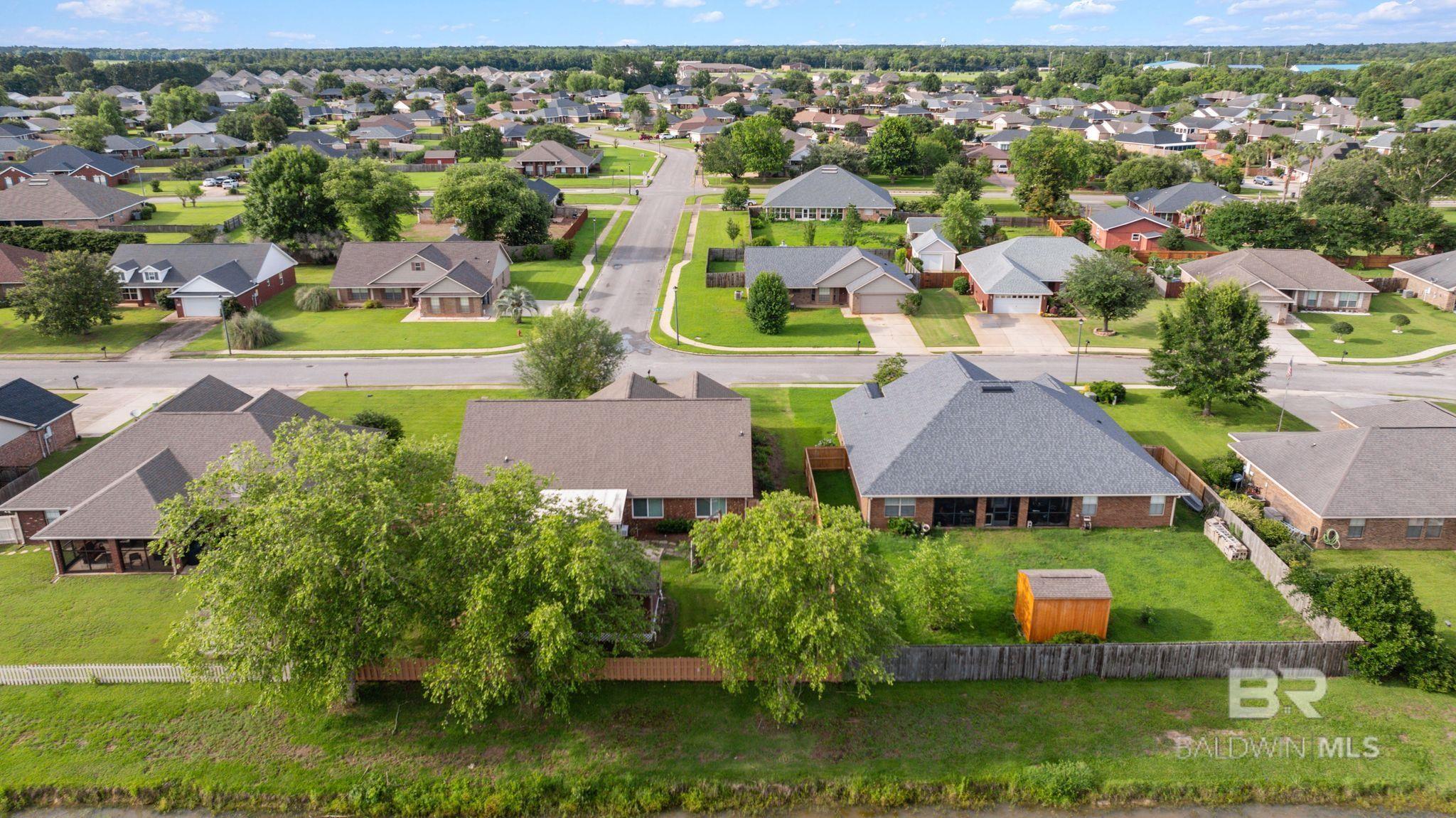 https://zimg.paragon.ice.com/ParagonImages/Property/PG/BCAR/397265/45/0/0/db024f4bc42108baf65327263d597345/7/3298a8958e4d1e05d1a6d5550cc11a12/397265-b65496b1-045e-4450-a370-a89f9a6d3efd.JPG