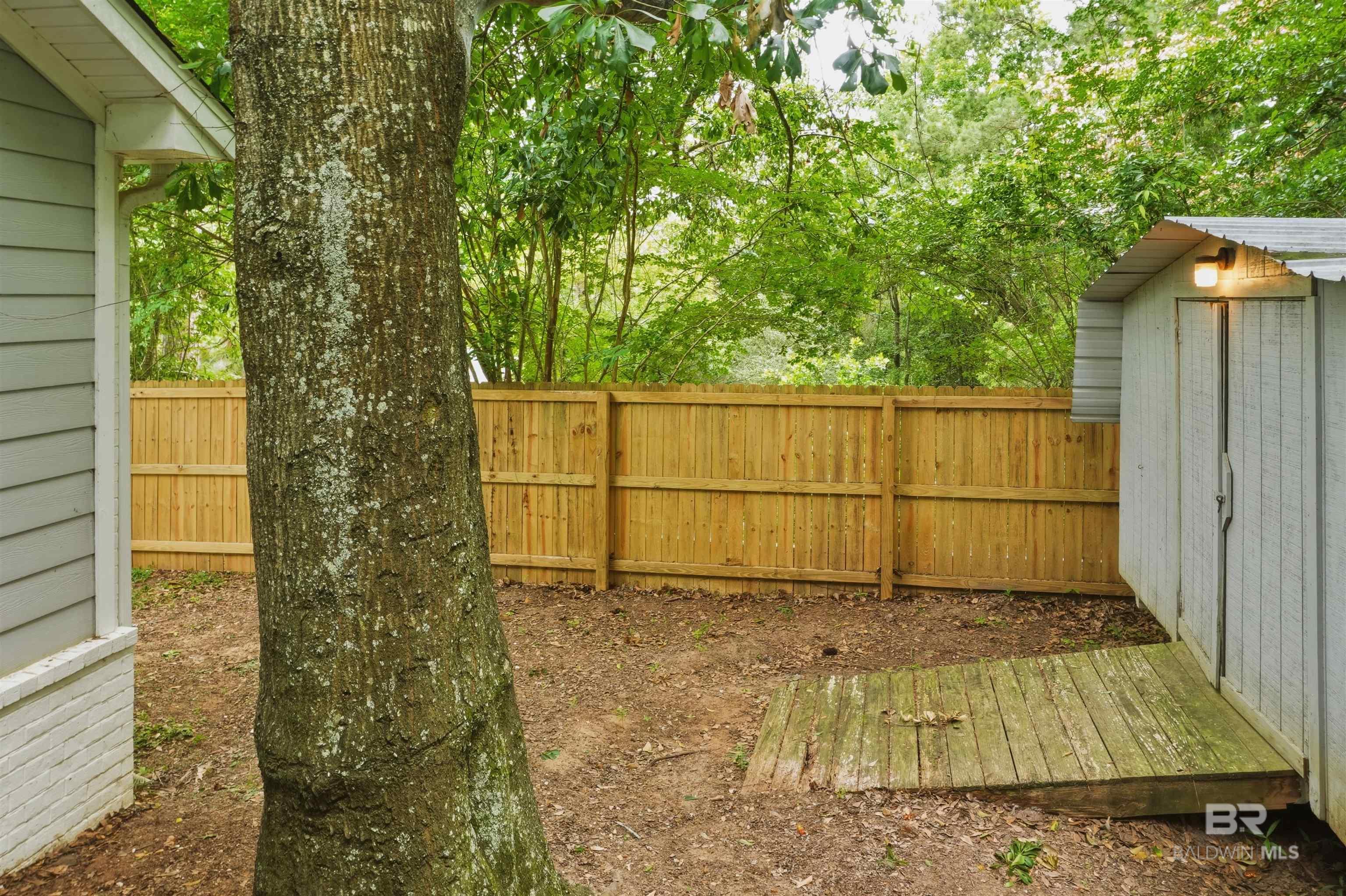 https://zimg.paragon.ice.com/ParagonImages/Property/PG/BCAR/397281/61/0/0/ebfe985b88446b1464ab4aae0c67a30e/7/9ac59ba486845f0a940810d786fca97b/397281-4c80811e-b679-4867-864d-a07b0a7de465.JPG